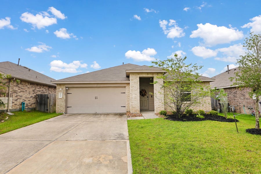 Property photo for 40430 Red Poppy Lane, Magnolia, TX