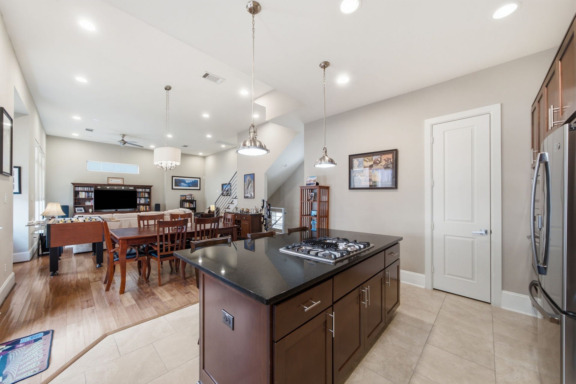5531 Venice Street, Houston, TX 77007 5531 Venice Street, Houston, TX 77007