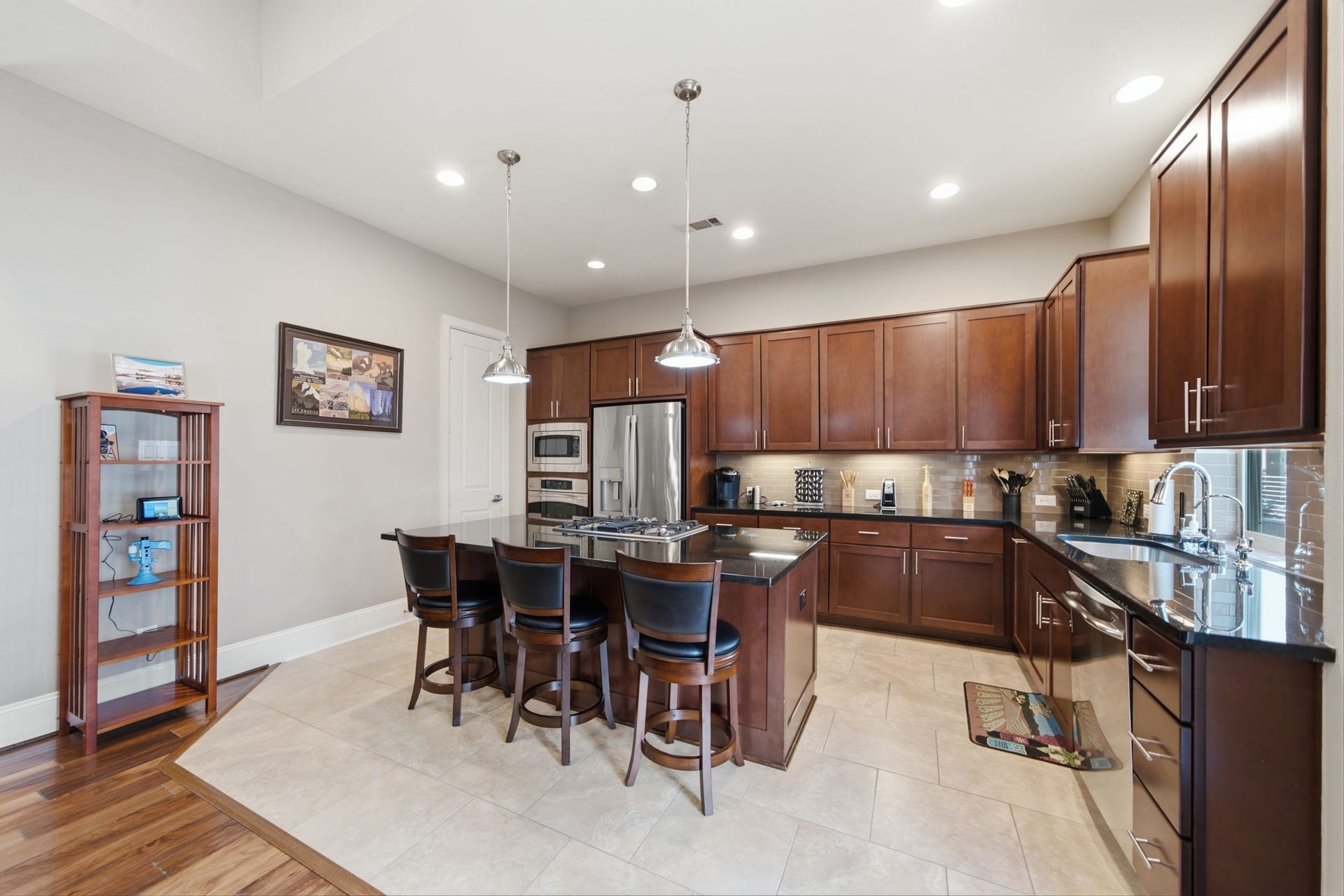 5531 Venice Street, Houston, TX 77007 5531 Venice Street, Houston, TX 77007