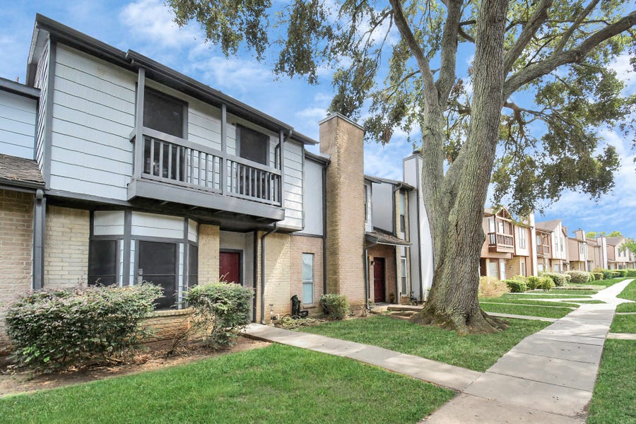 Property photo for 12400 Brookglade Circle, #47, Houston, TX