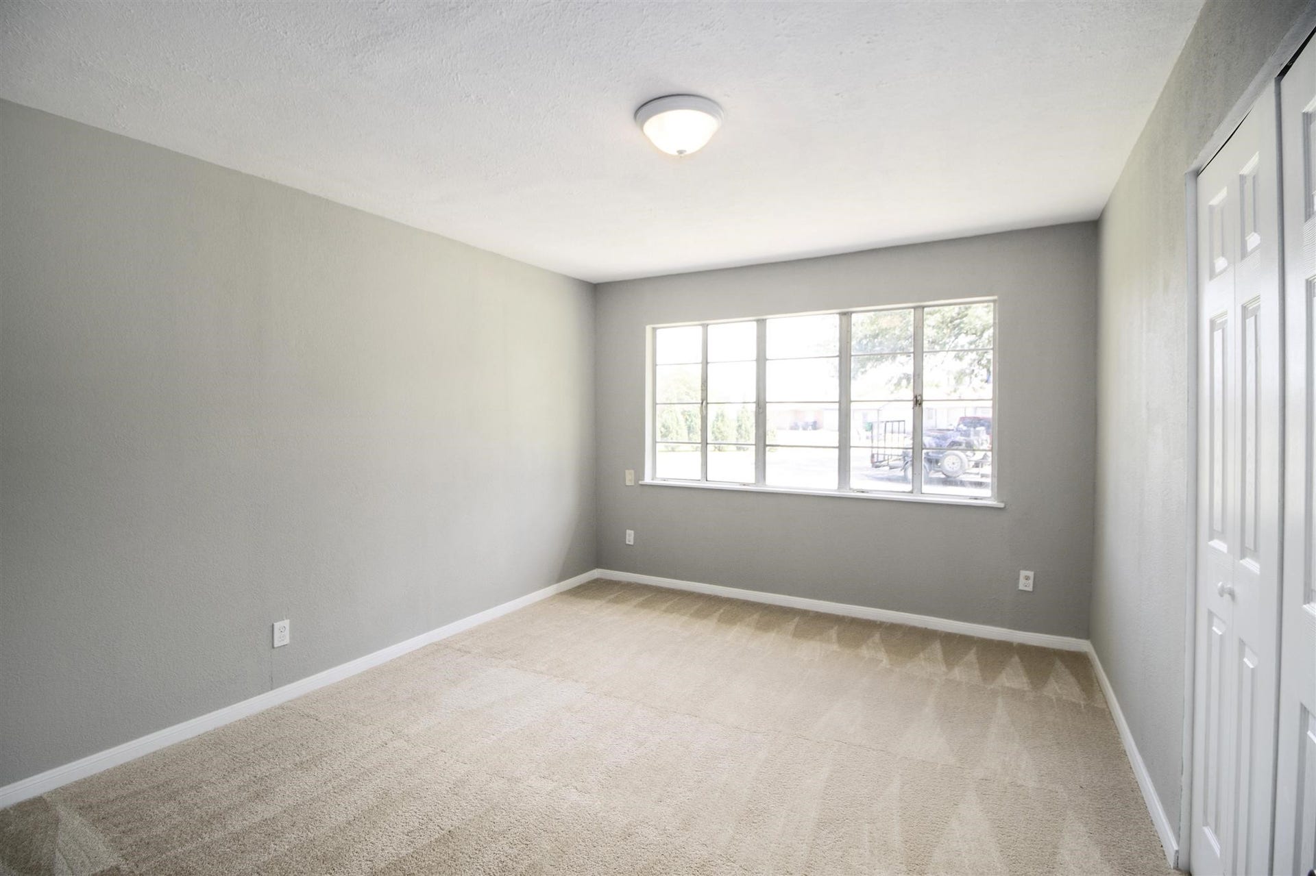7 Talisman Court, Houston, TX 77076
