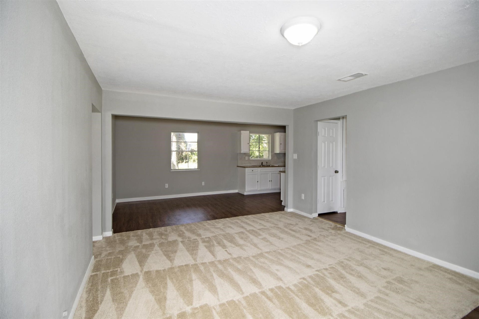 7 Talisman Court, Houston, TX 77076