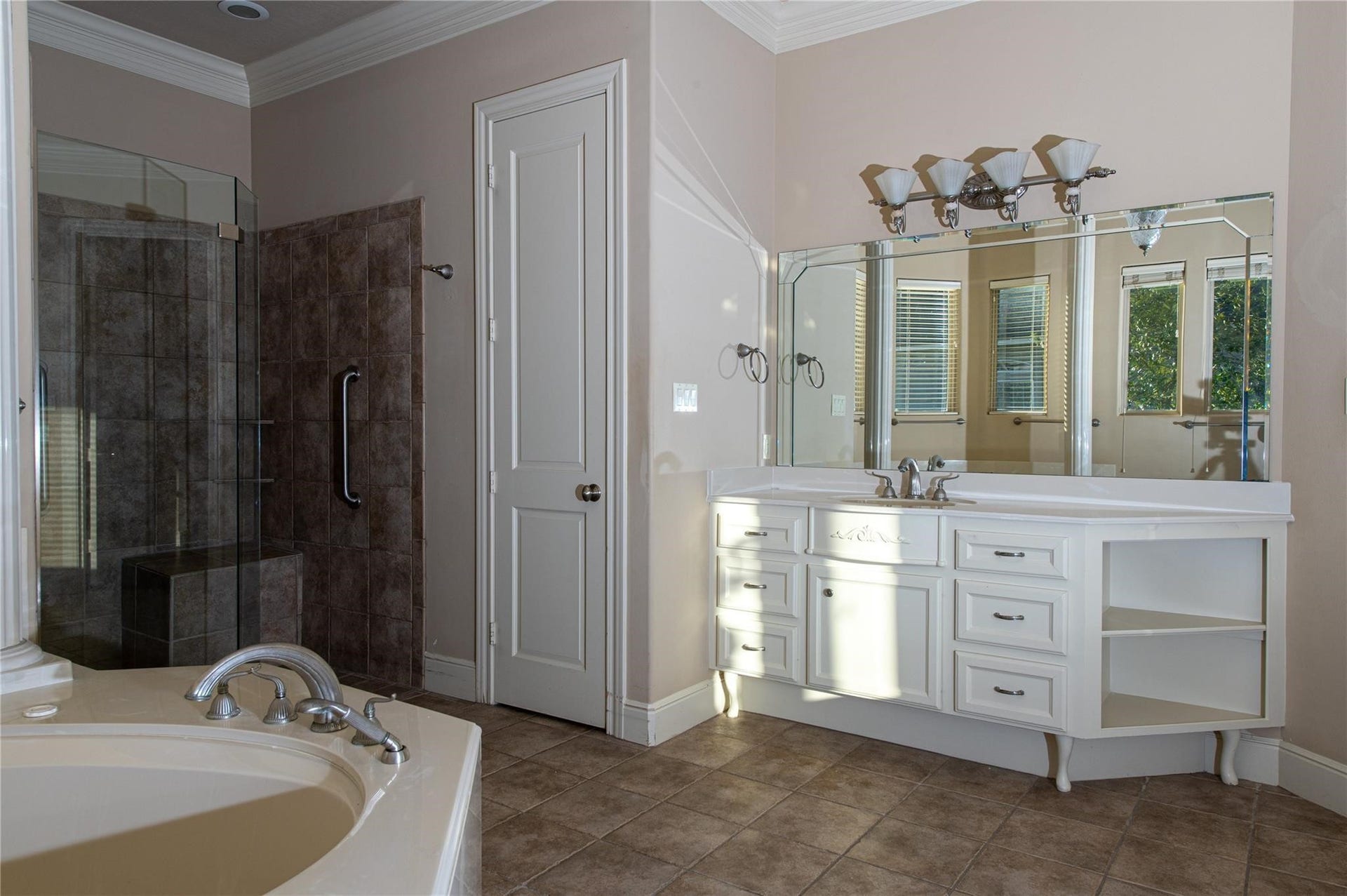 25702 Golden Bell Drive, Spring, TX 77389 25702 Golden Bell Drive, Spring, TX 77389