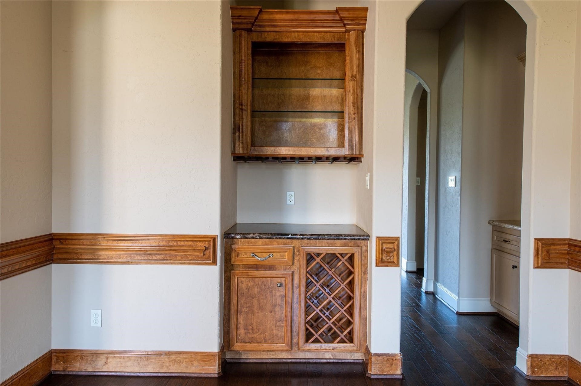 25702 Golden Bell Drive, Spring, TX 77389 25702 Golden Bell Drive, Spring, TX 77389