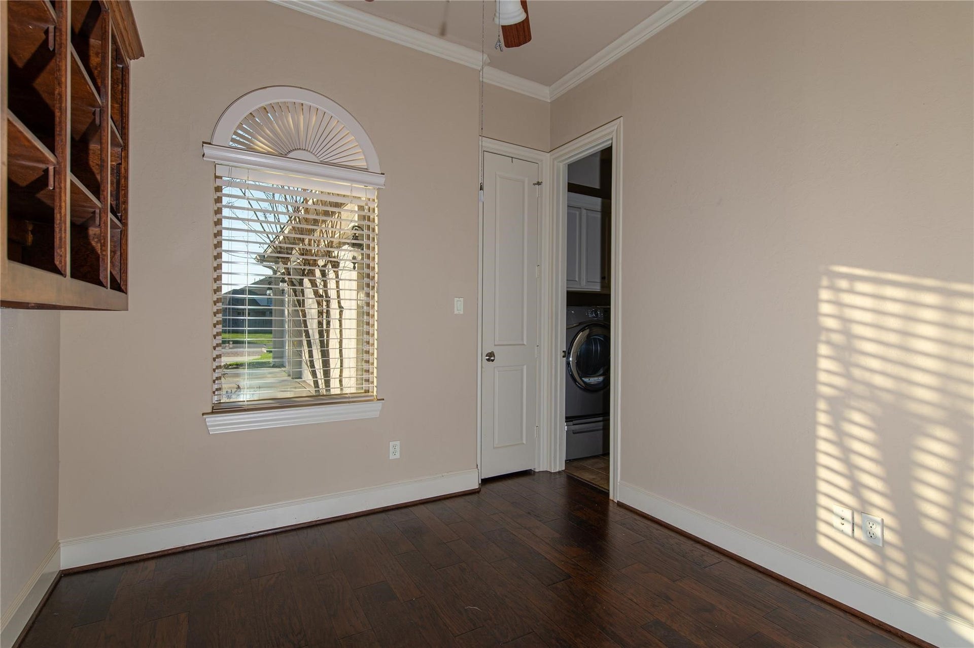 25702 Golden Bell Drive, Spring, TX 77389 25702 Golden Bell Drive, Spring, TX 77389