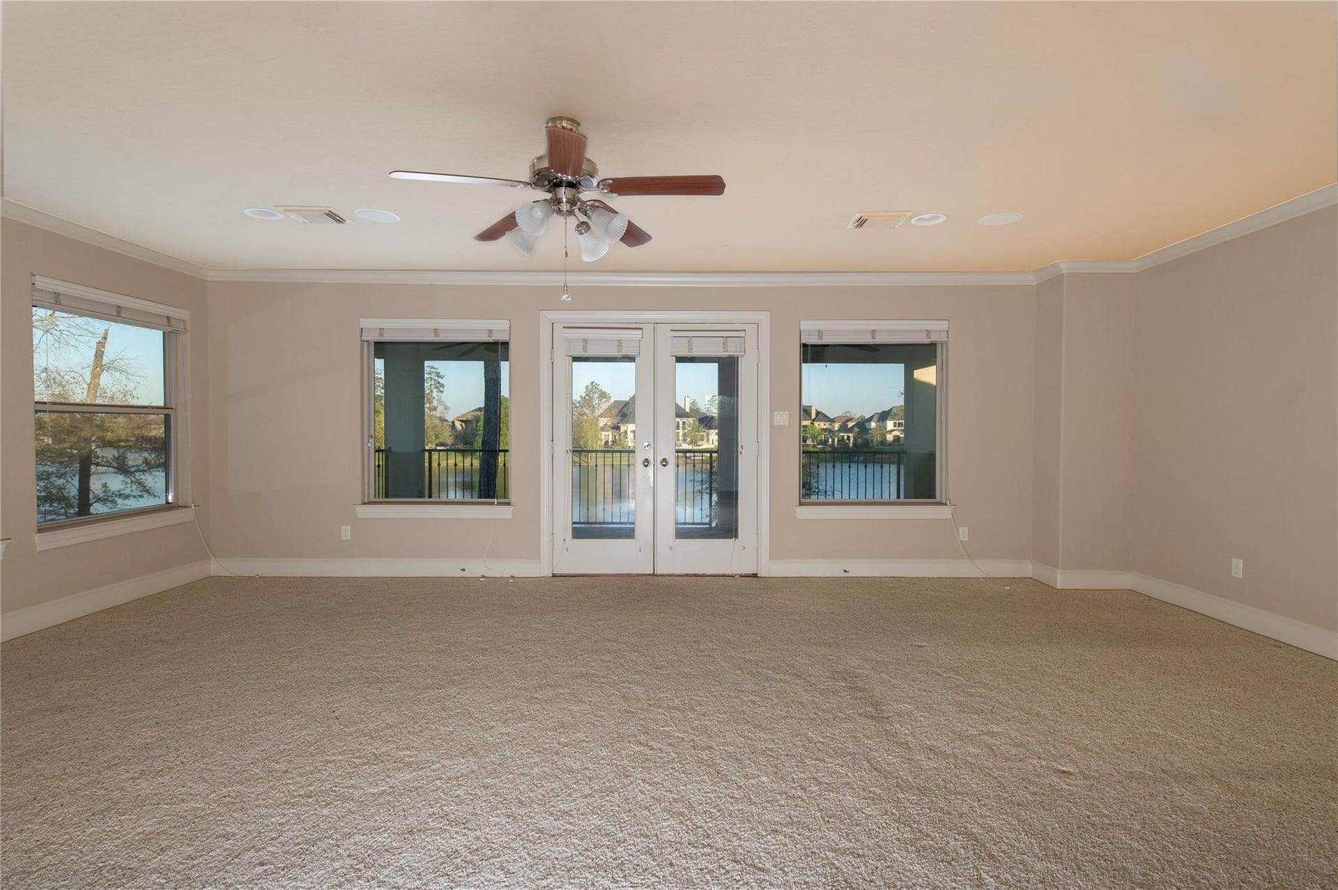 25702 Golden Bell Drive, Spring, TX 77389 25702 Golden Bell Drive, Spring, TX 77389