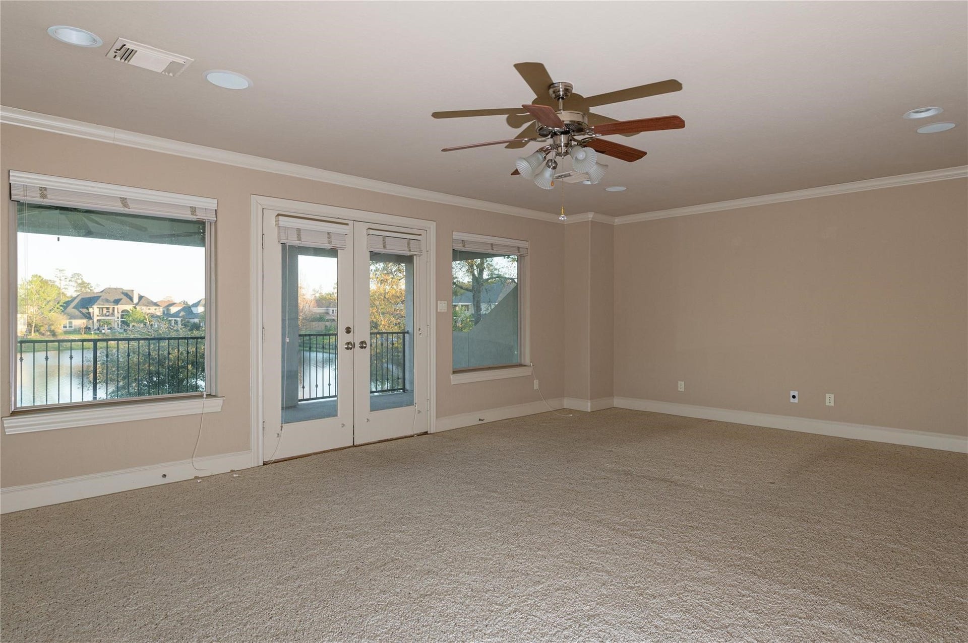 25702 Golden Bell Drive, Spring, TX 77389 25702 Golden Bell Drive, Spring, TX 77389