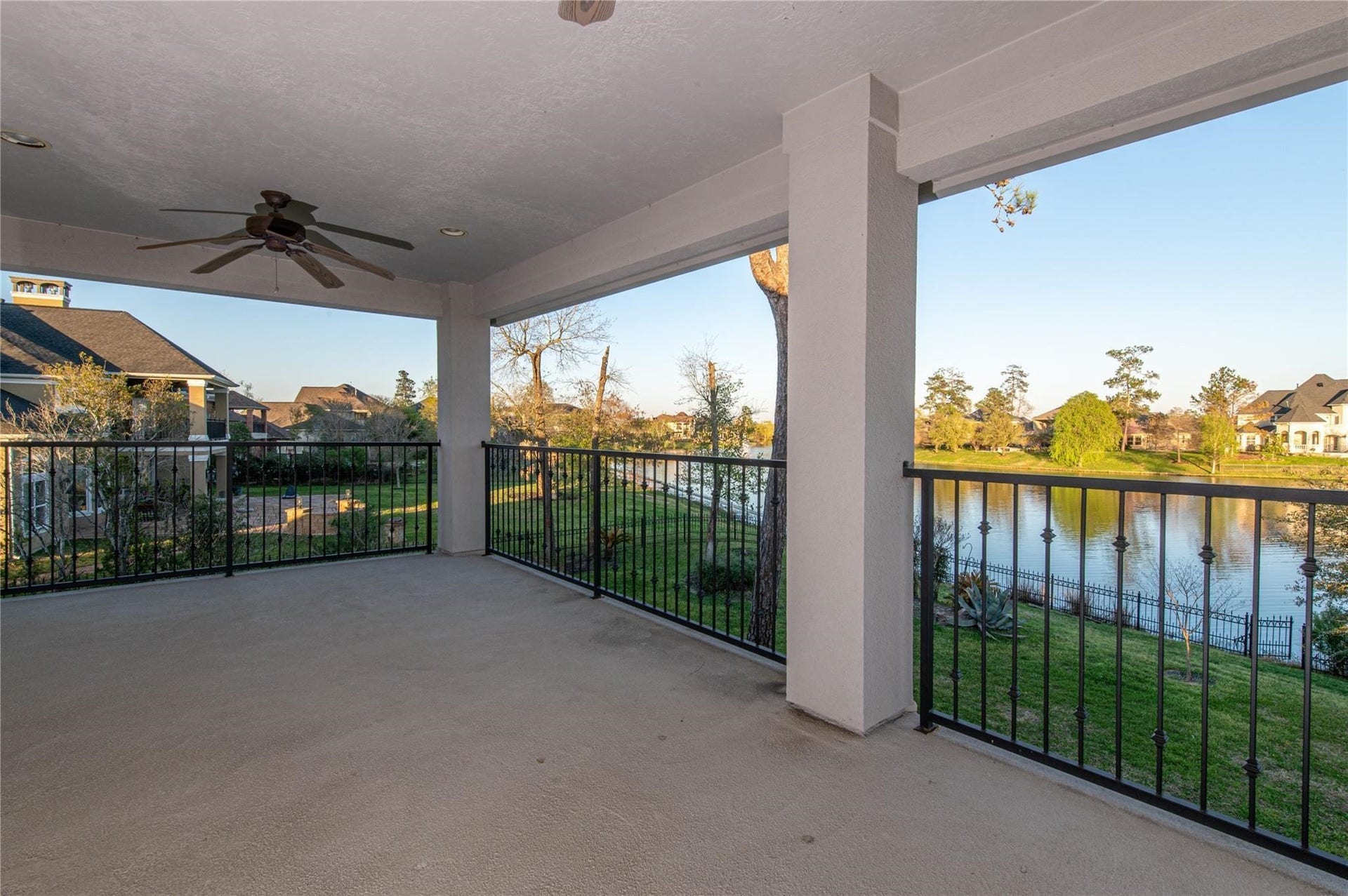 25702 Golden Bell Drive, Spring, TX 77389 25702 Golden Bell Drive, Spring, TX 77389