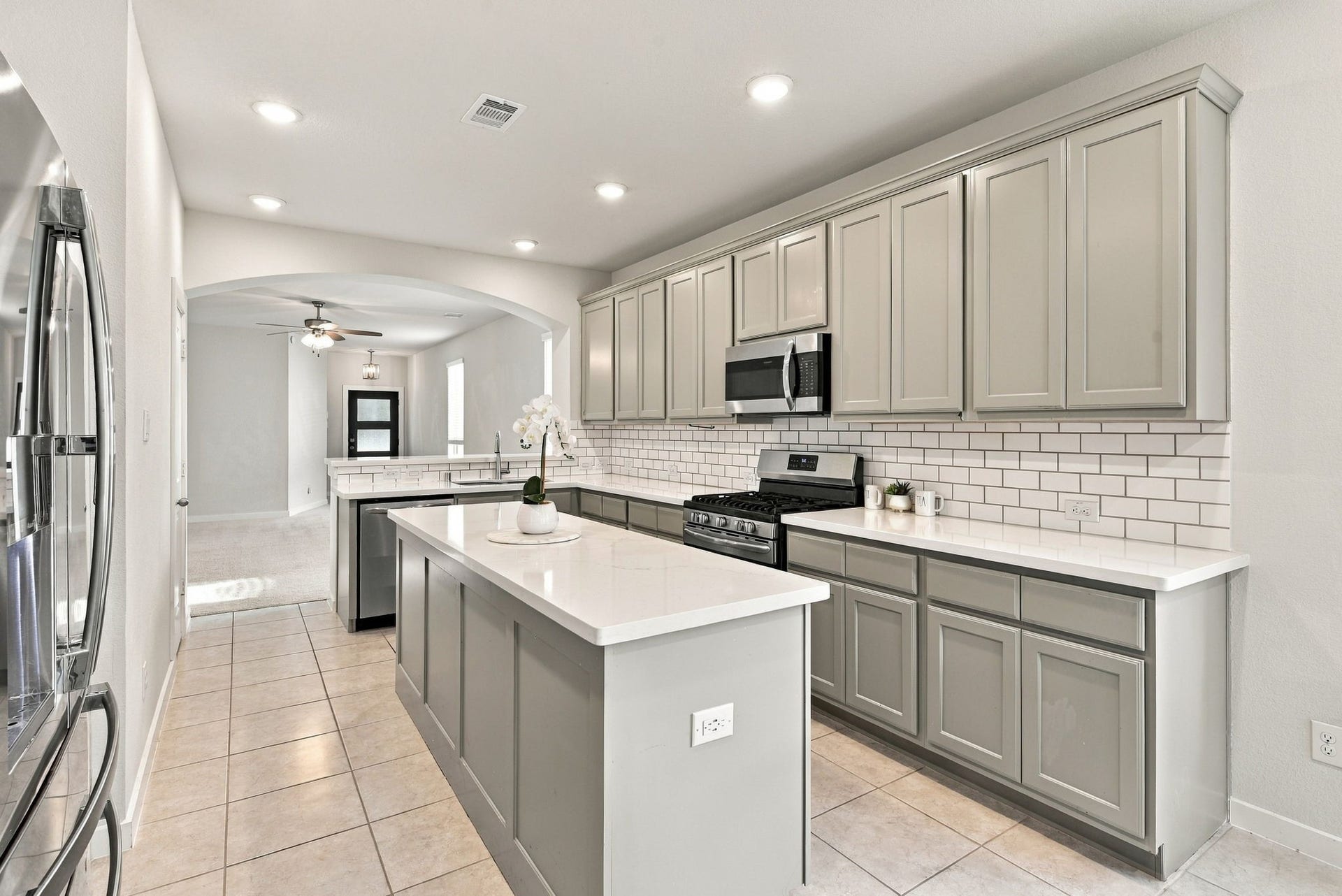 5079 Klein Orchard Drive, Houston, TX 77066
