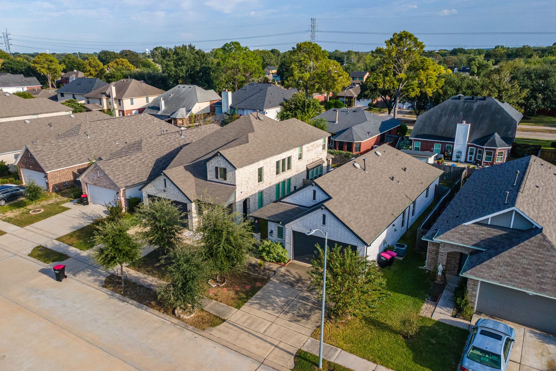 5079 Klein Orchard Drive, Houston, TX 77066