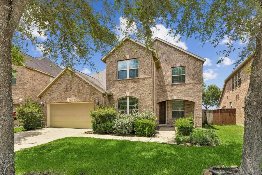 Property photo for 27903 Hunters Rock Lane, Katy, TX