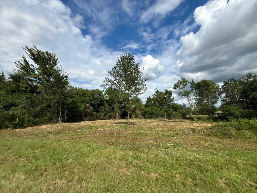 Property photo for 000 20th Street, Hempstead, TX