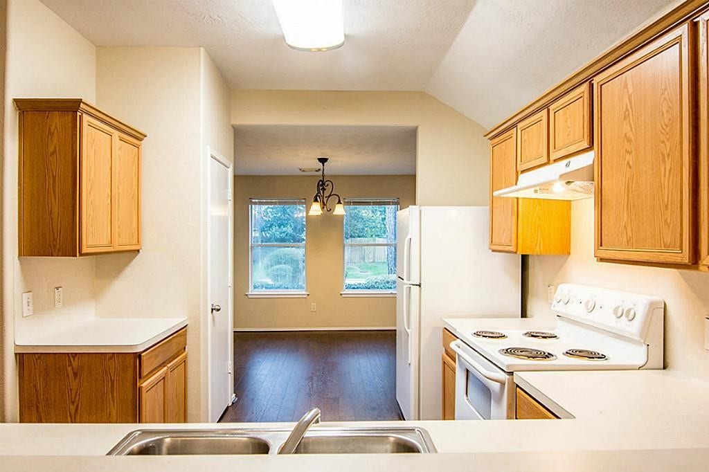 87 Hockenberry Place, The Woodlands, TX 77385 87 Hockenberry Place, The Woodlands, TX 77385