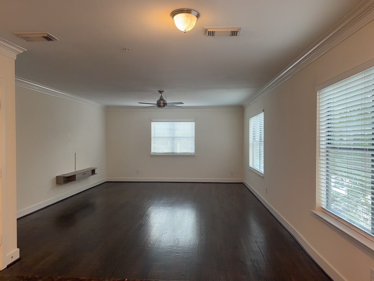 1342 Rutland Street, #206, Houston, TX 77008 1342 Rutland Street, #206, Houston, TX 77008