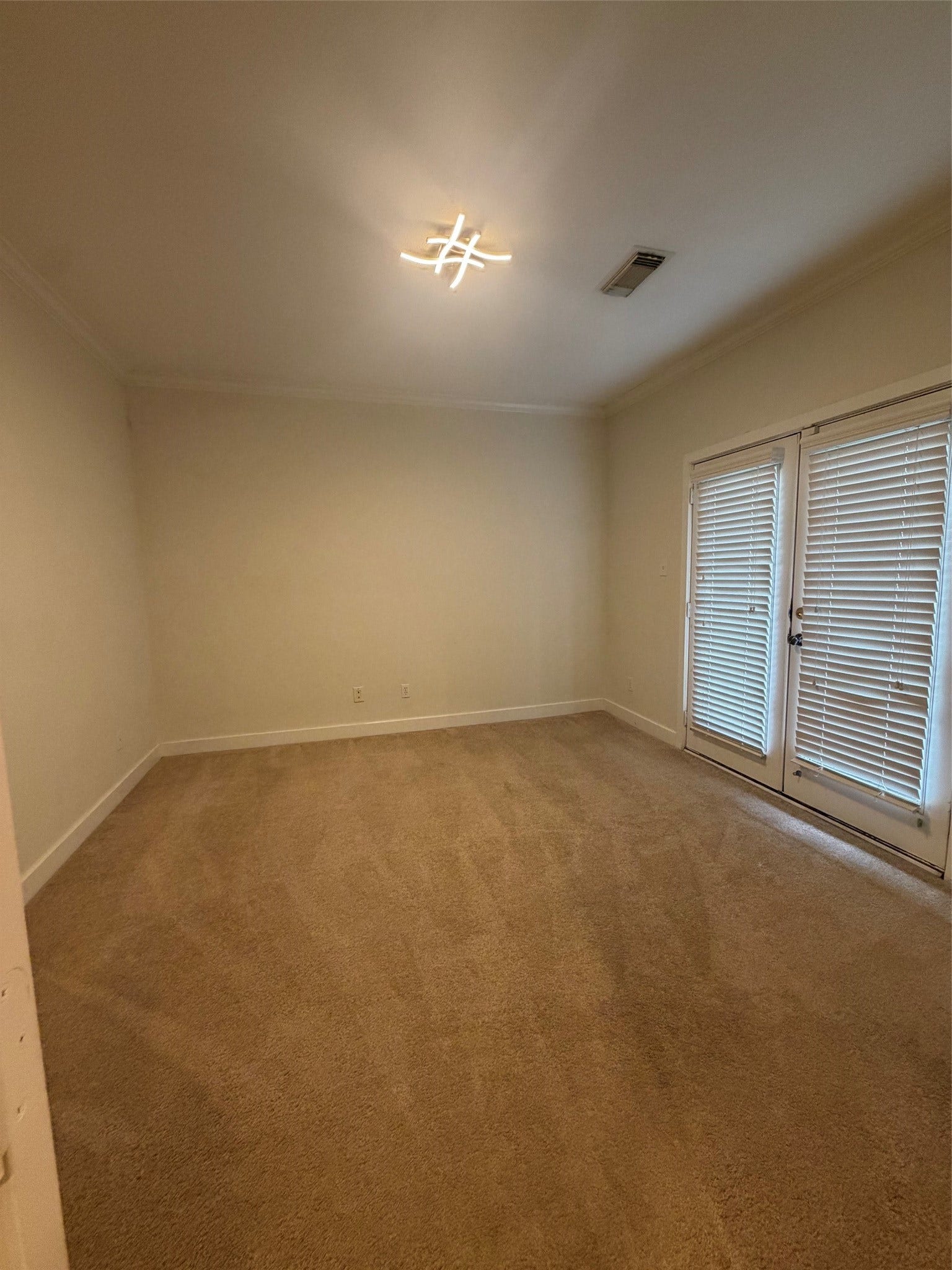 1342 Rutland Street, #206, Houston, TX 77008 Full Bath