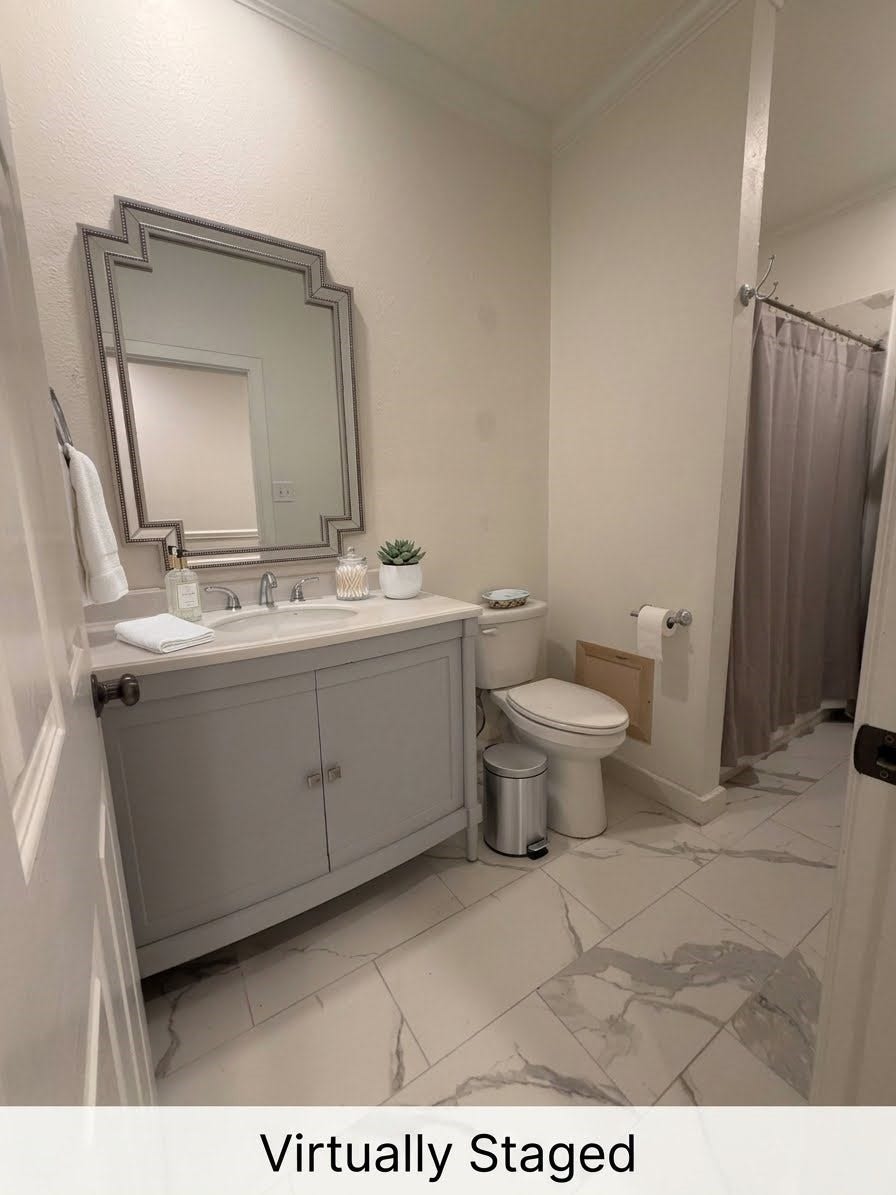 1342 Rutland Street, #206, Houston, TX 77008 Full Bath