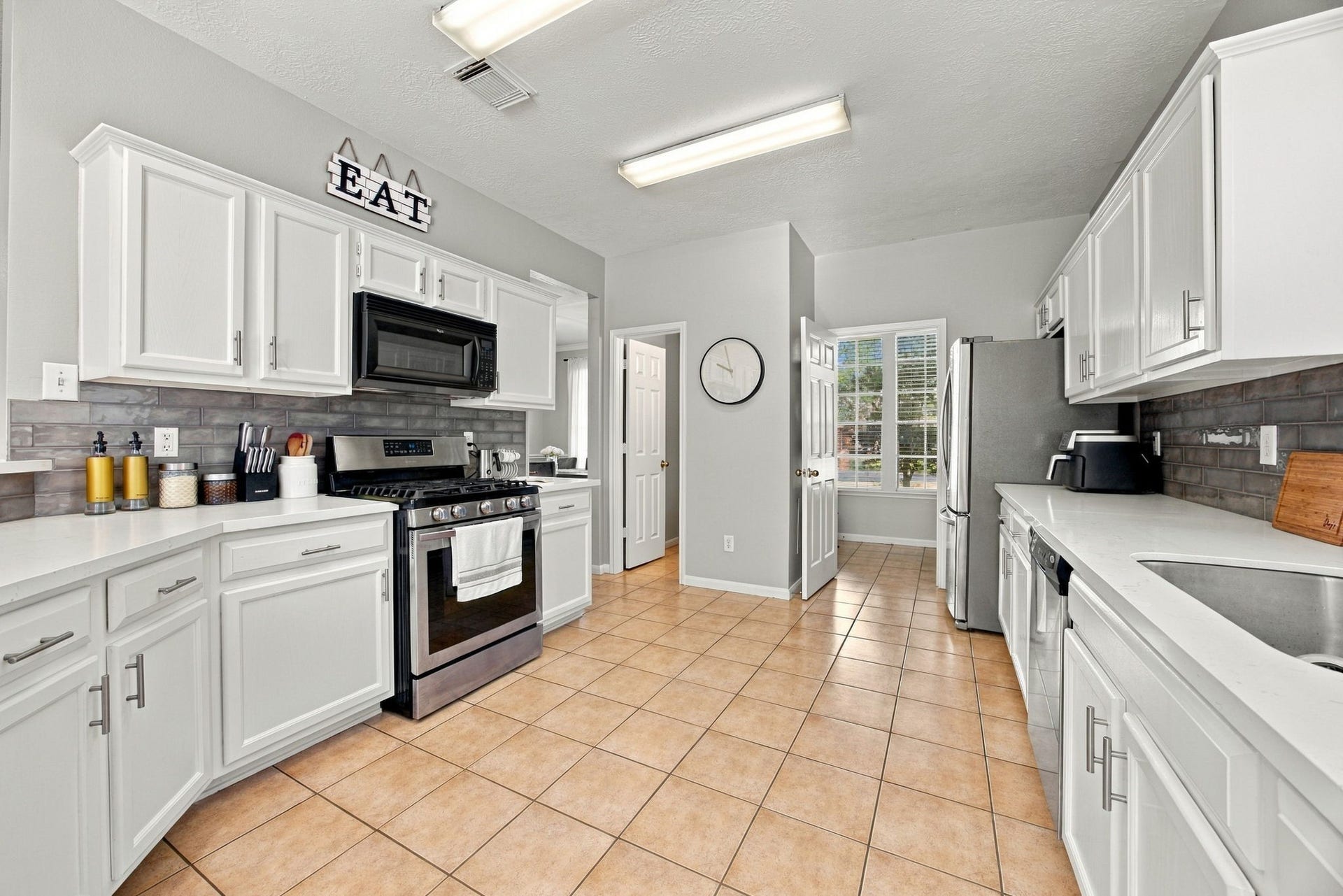 20934 Deauville Drive, Spring, TX 77388 20934 Deauville Drive, Spring, TX 77388