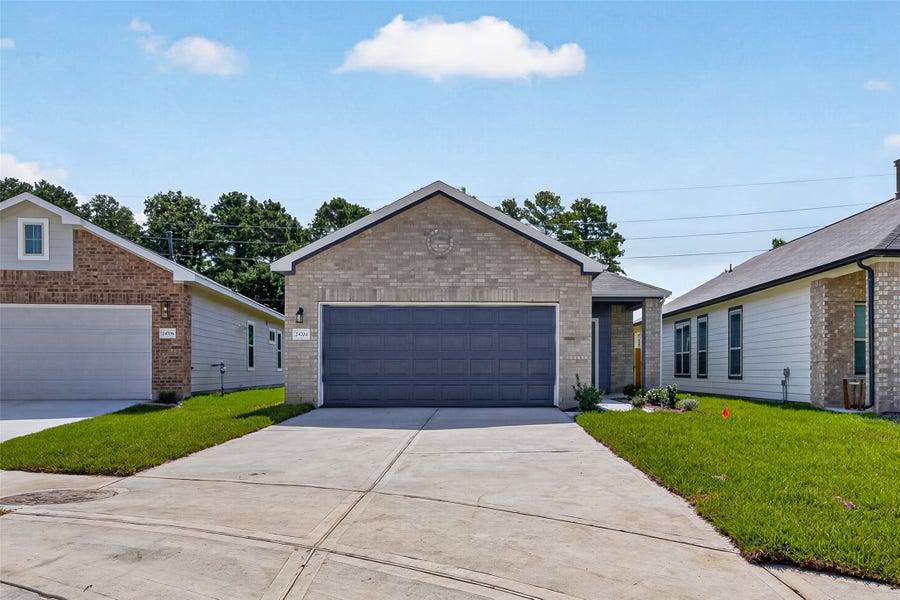 Property photo for 24704 Sonora Crescent Circle, Huffman, TX