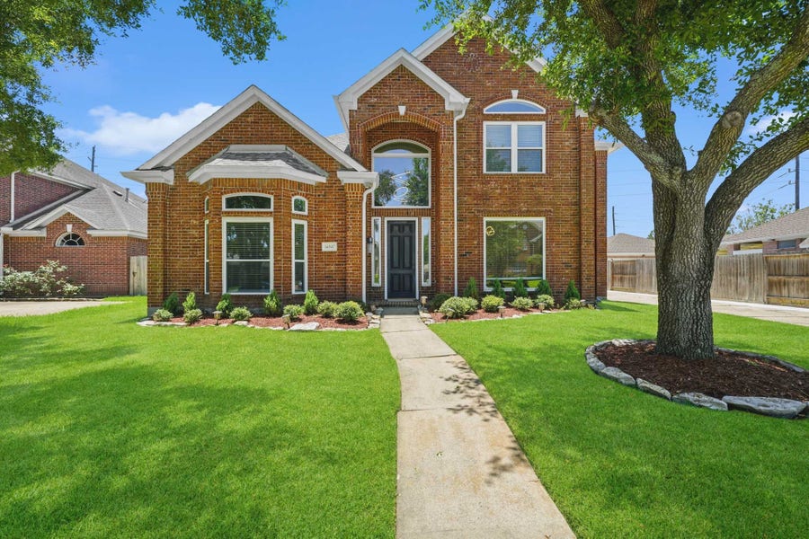 Property photo for 14847 Armitage Lane, Sugar Land, TX