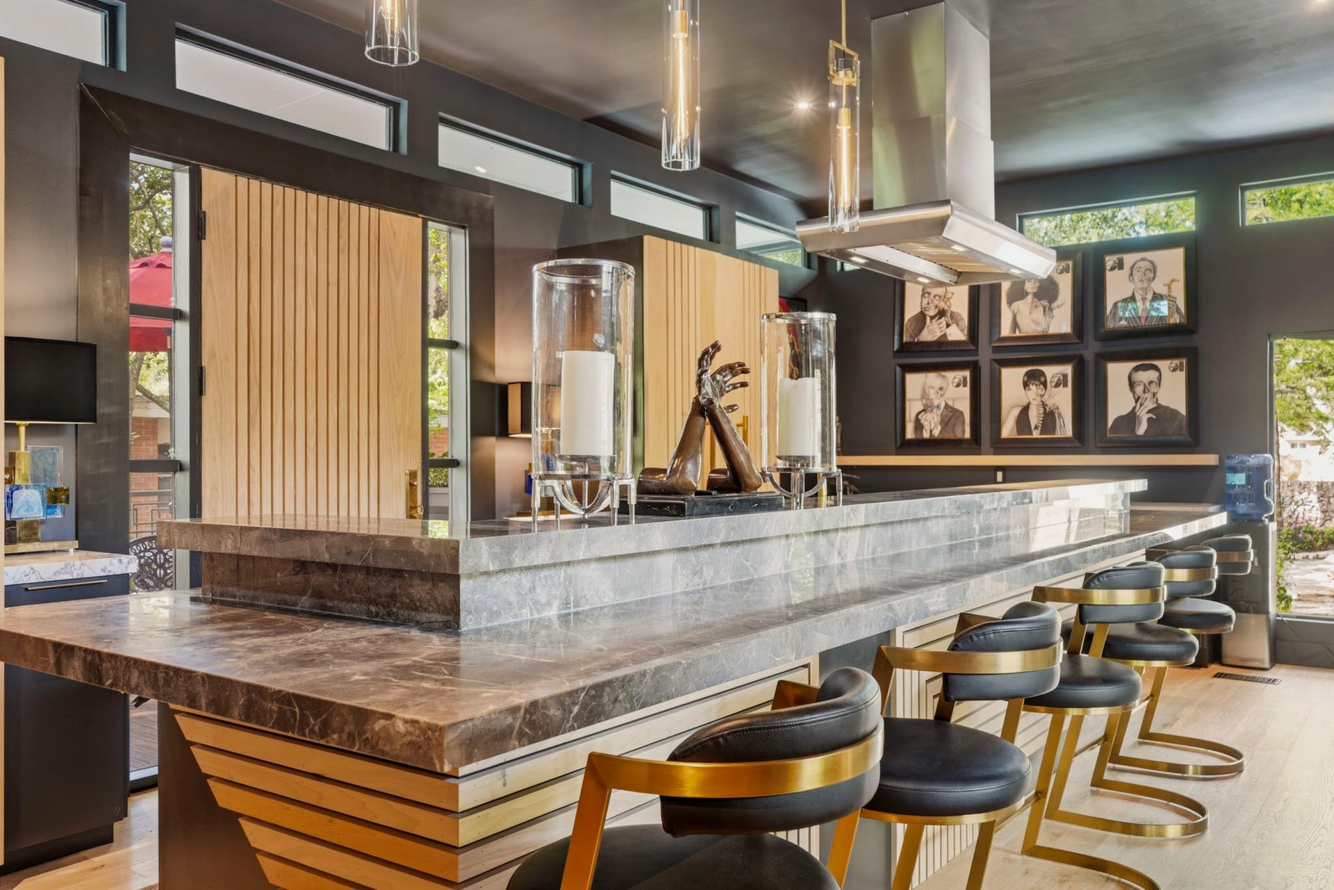 203 Chimney Rock Road, Houston, TX 77024 Wet bar between living and dining/extra sitting area.