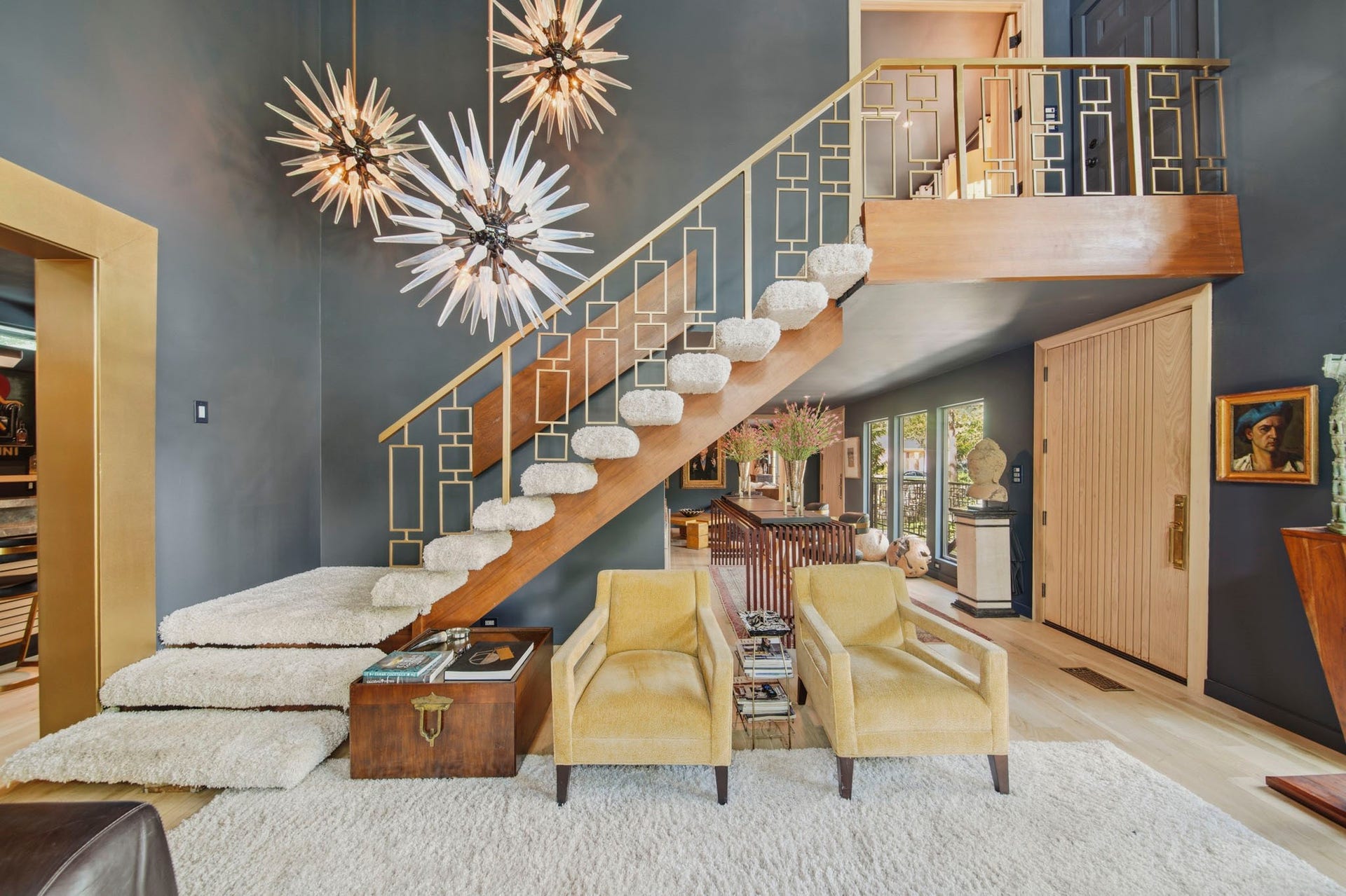 203 Chimney Rock Road, Houston, TX 77024 Original floating staircase
