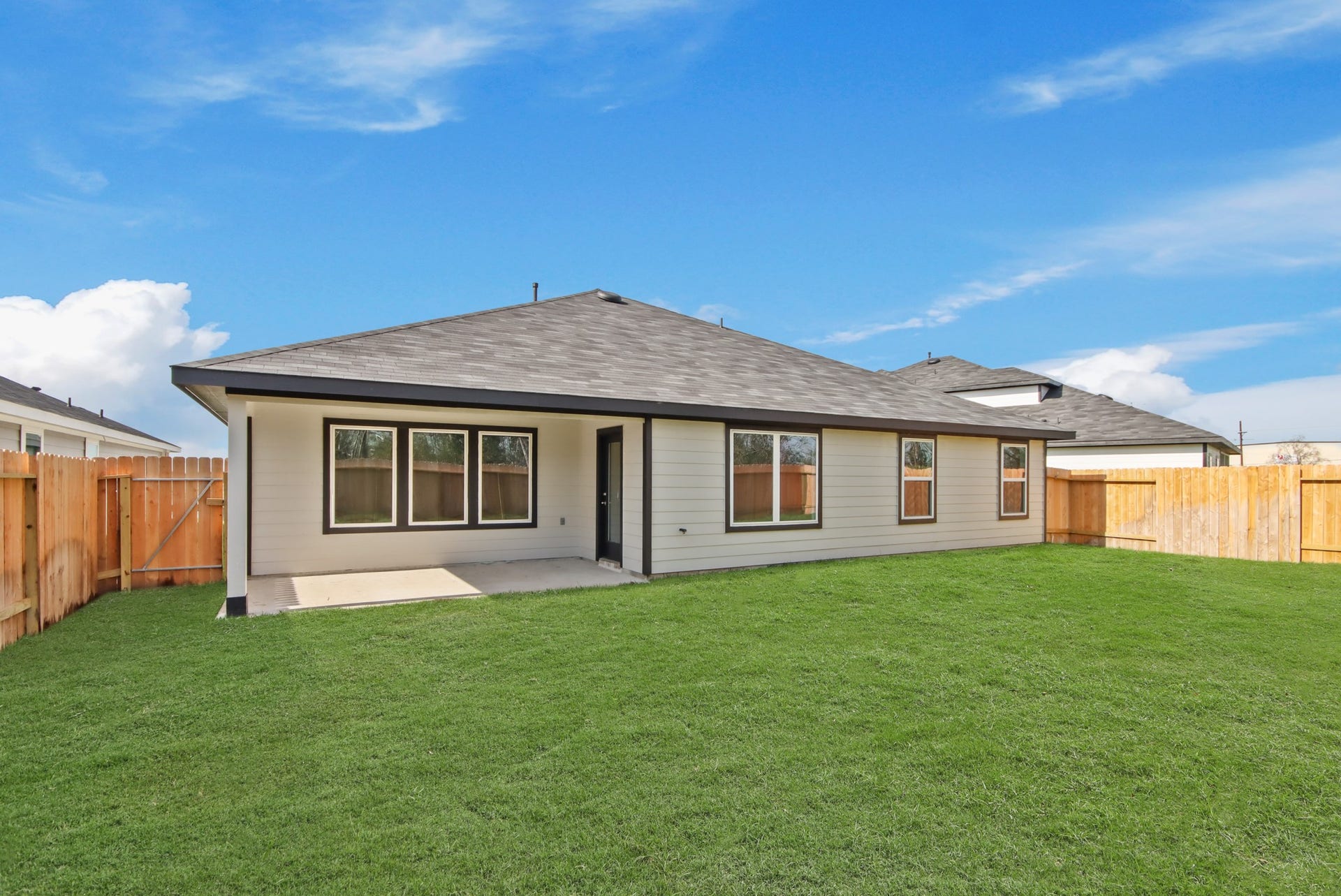 129 Wildflower Lane, Dayton, TX 77535 129 Wildflower Lane, Dayton, TX 77535