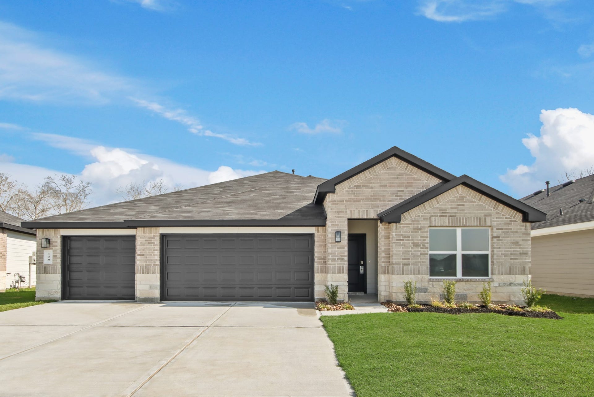 129 Wildflower Lane, Dayton, TX 77535 129 Wildflower Lane, Dayton, TX 77535