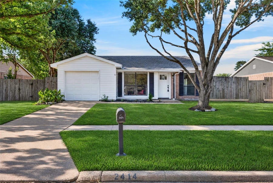 Property photo for 24114 Four Sixes Lane, Hockley, TX