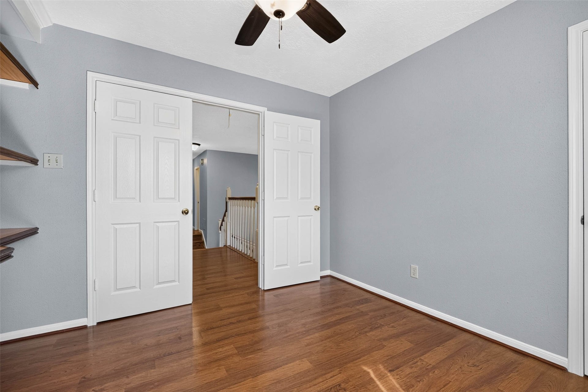 507 Brompton Lane, Highlands, TX 77562