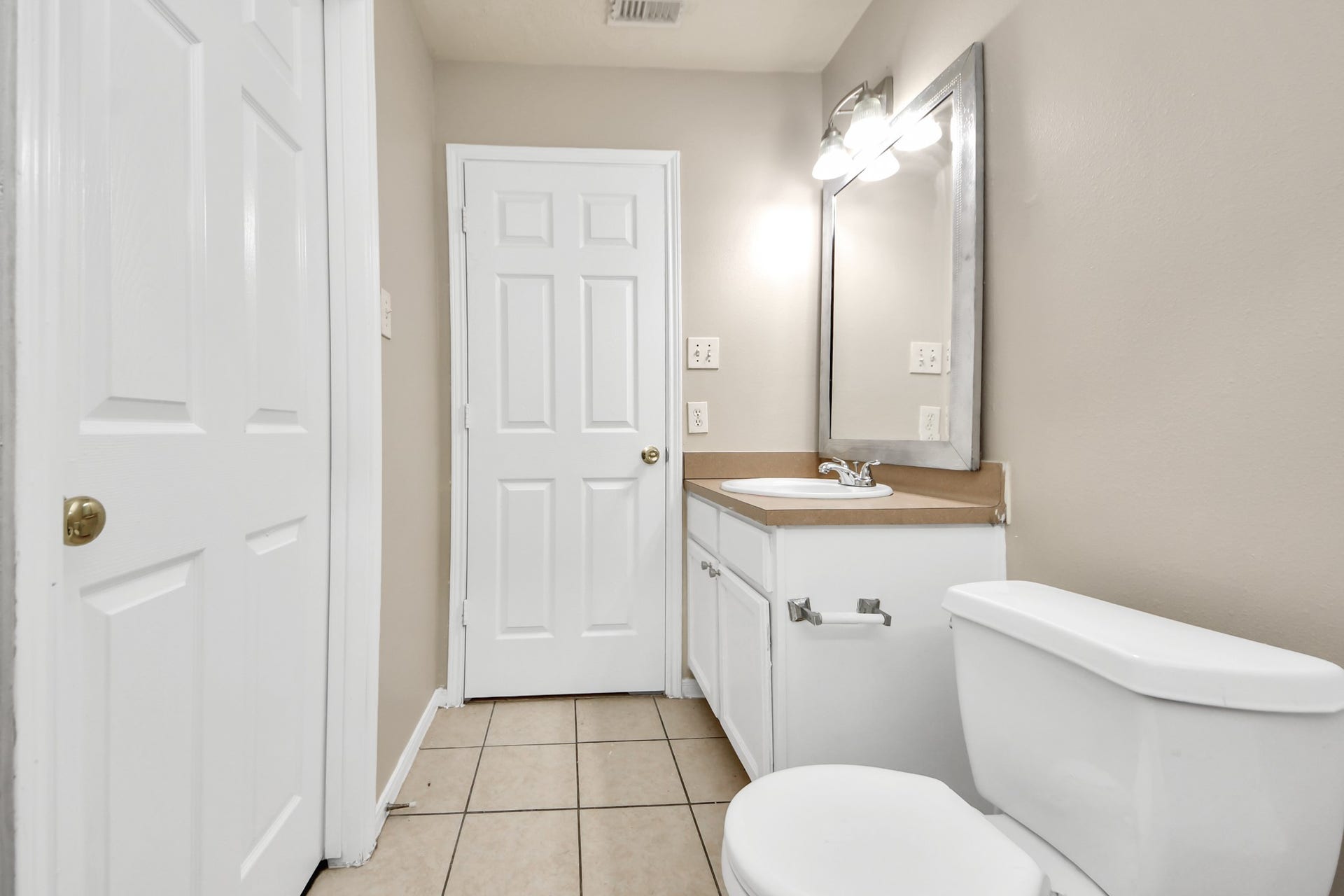 8126 Jutland Road, #A, Houston, TX 77033 8126 Jutland Road, #A, Houston, TX 77033