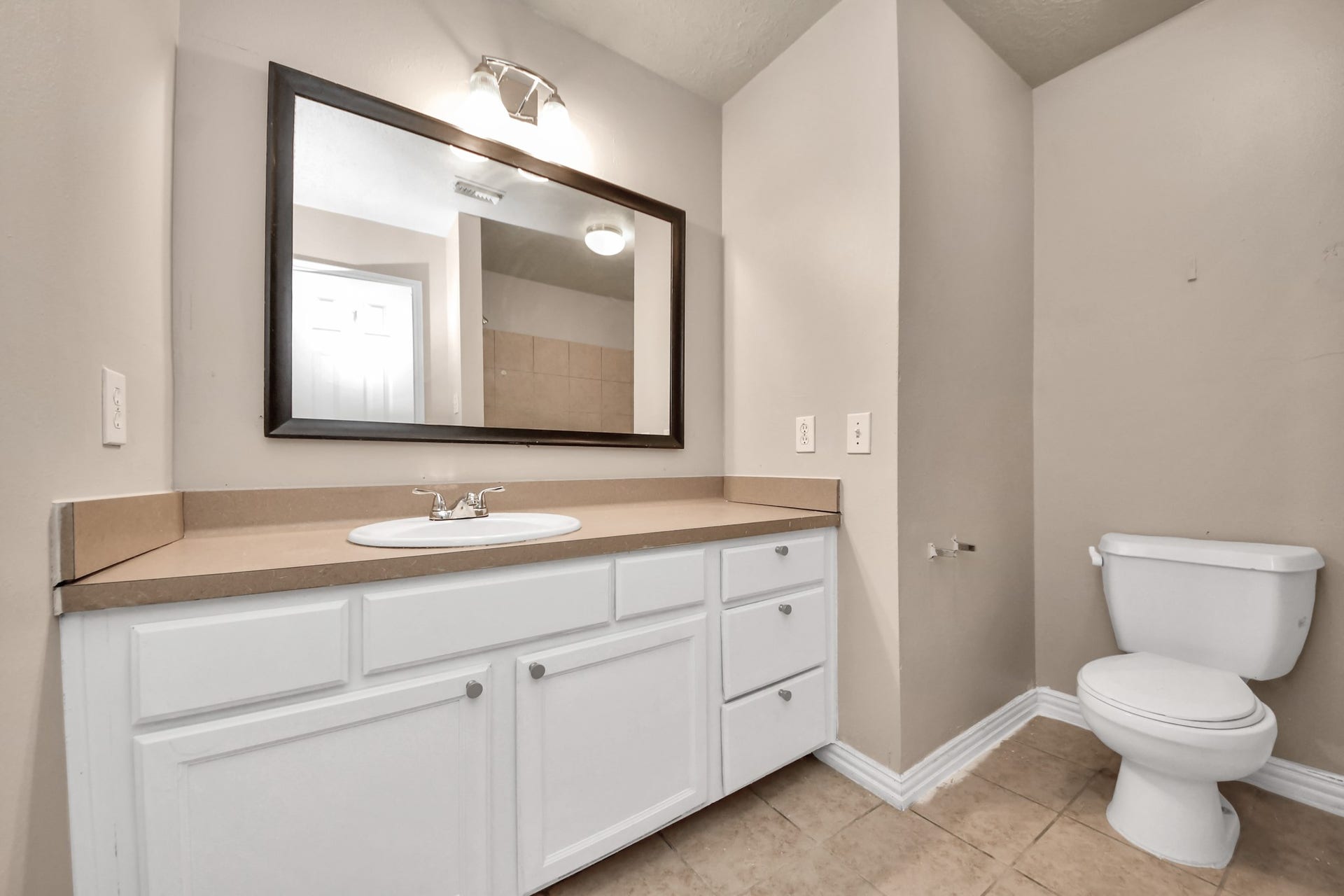 8126 Jutland Road, #A, Houston, TX 77033 8126 Jutland Road, #A, Houston, TX 77033