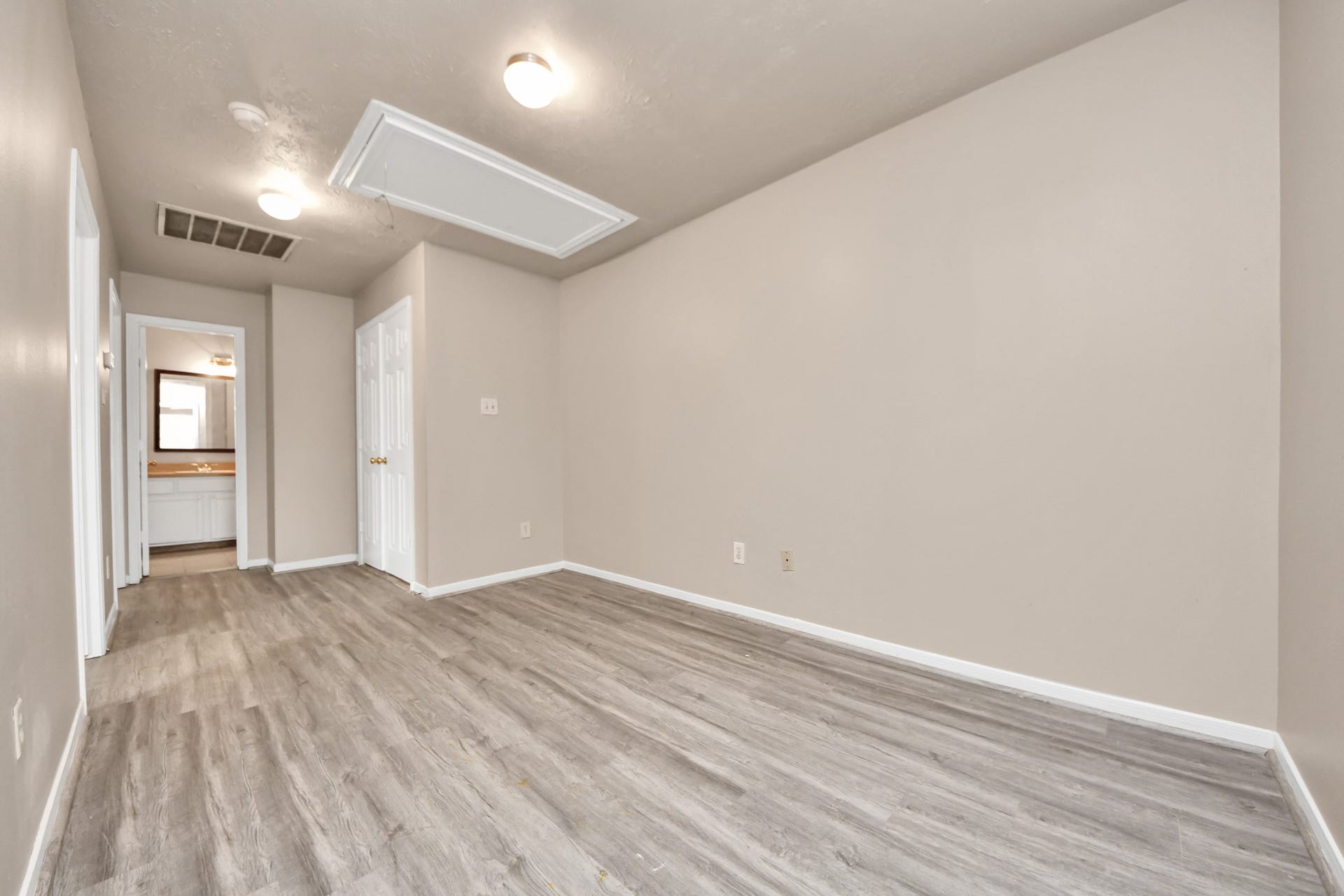 8126 Jutland Road, #A, Houston, TX 77033 8126 Jutland Road, #A, Houston, TX 77033