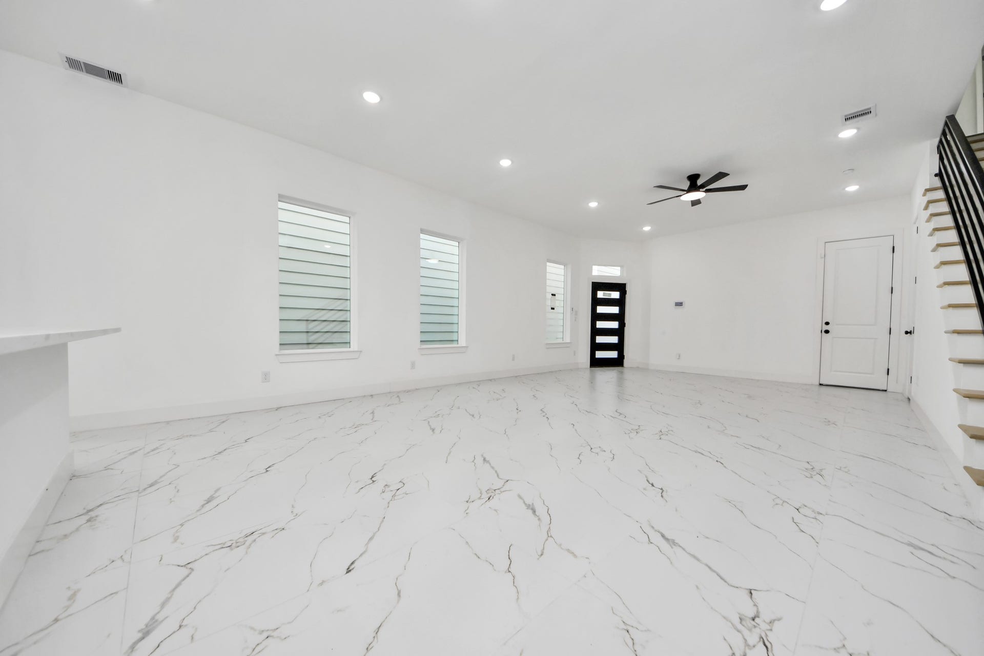 Living & Dining Area