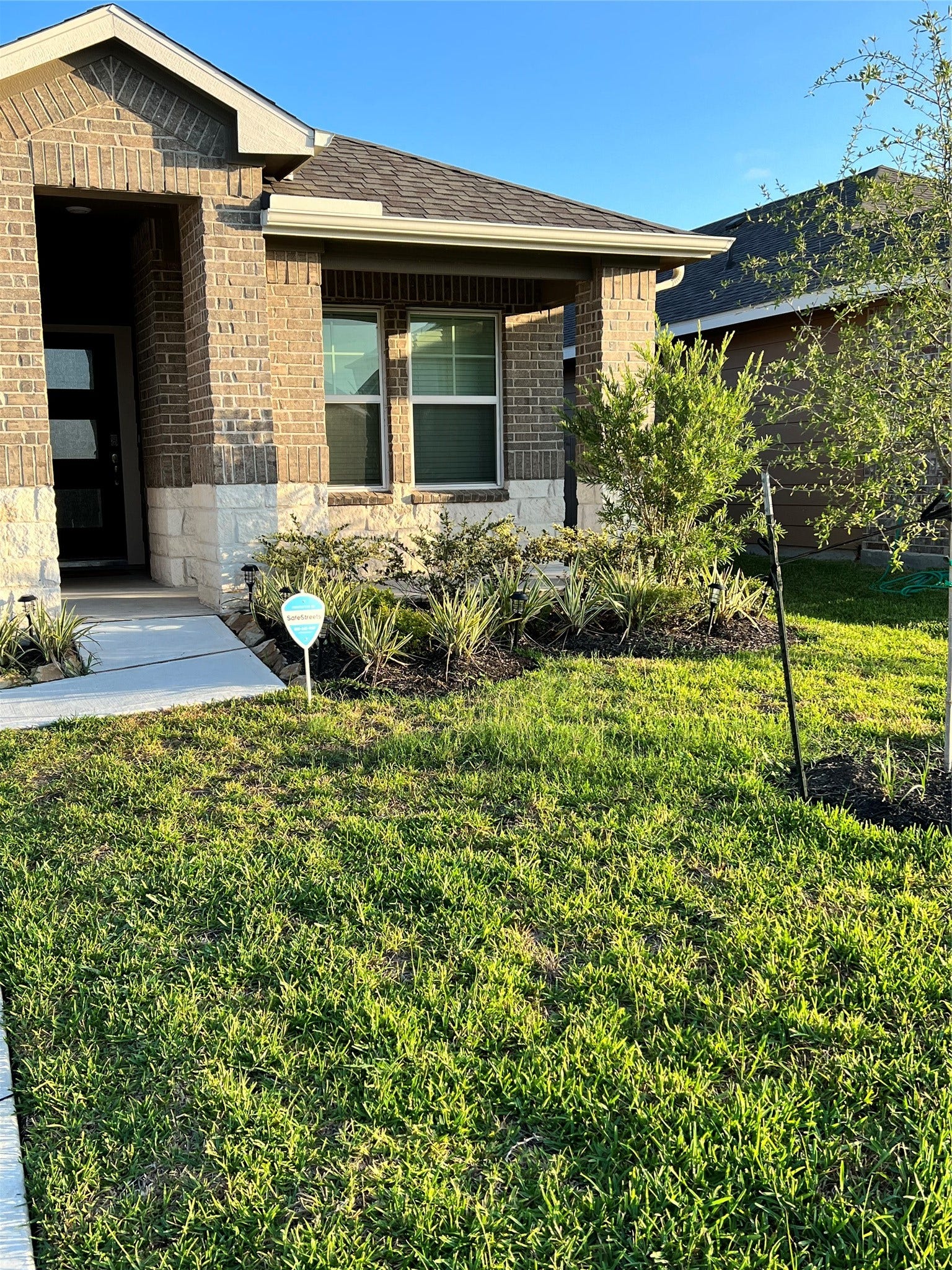 902 Barstow Drive, Rosharon, TX 77583 902 Barstow Drive, Rosharon, TX 77583