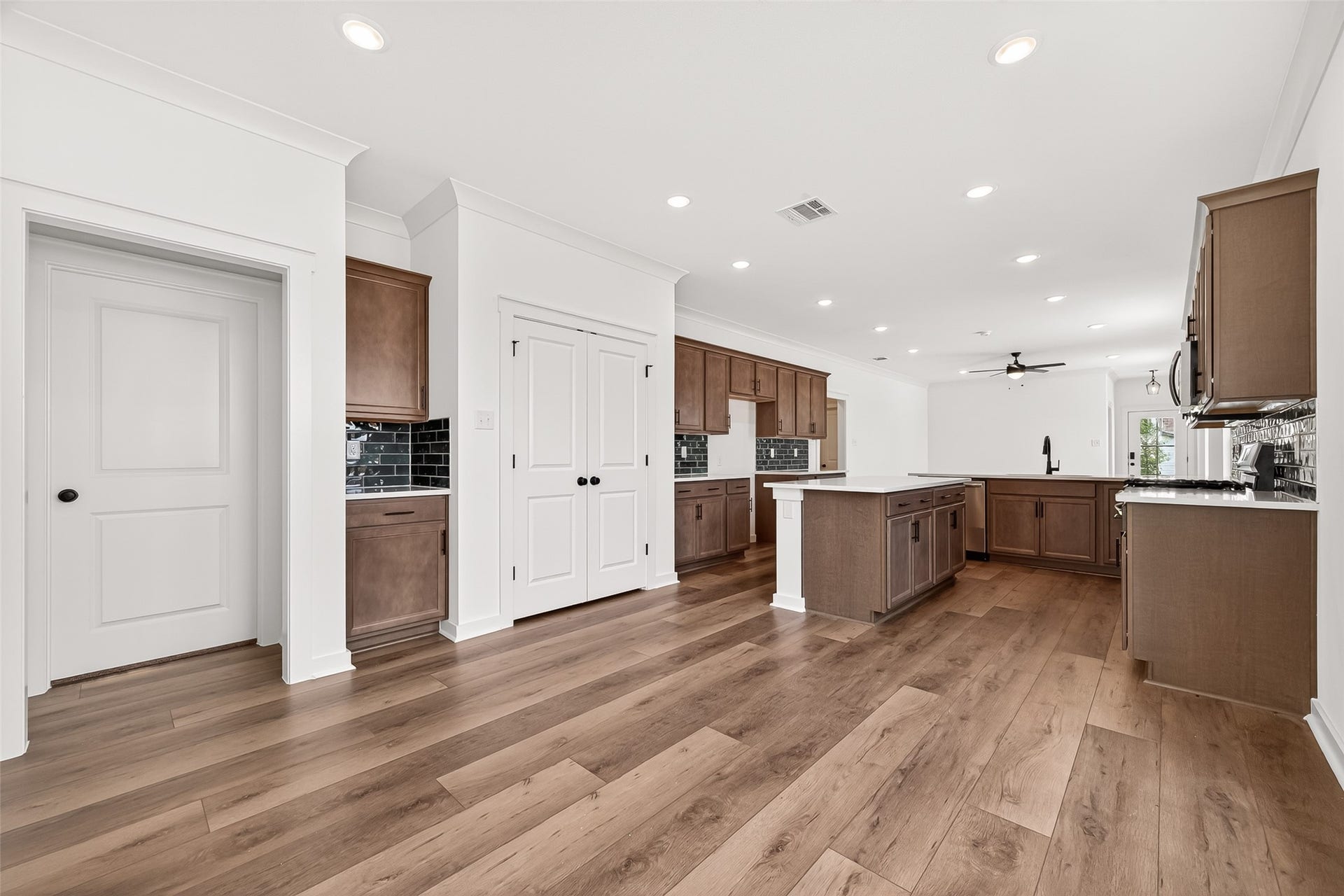12955 Daniel Springs Lane, Magnolia, TX 77354 12955 Daniel Springs Lane, Magnolia, TX 77354