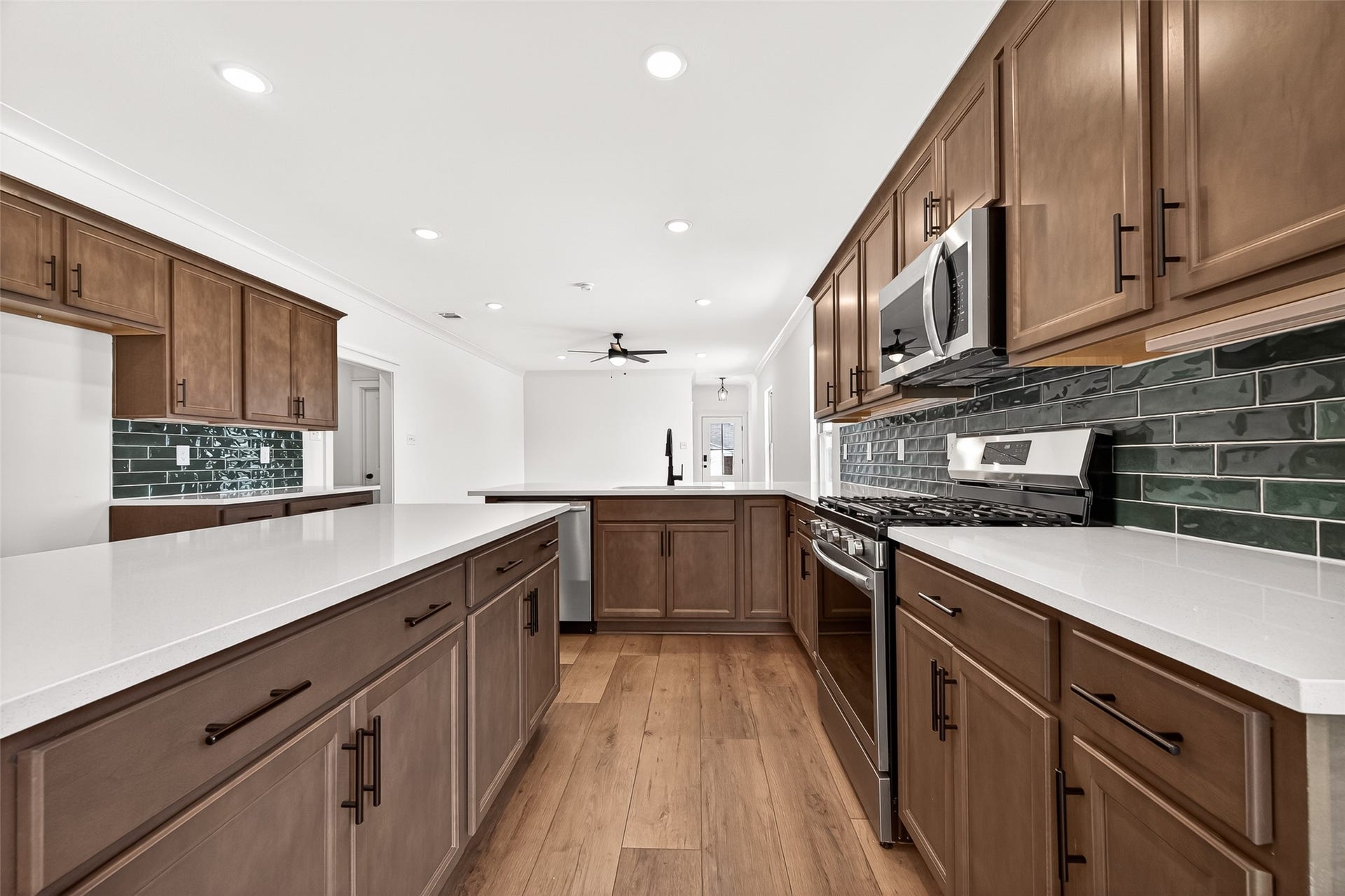 12955 Daniel Springs Lane, Magnolia, TX 77354 12955 Daniel Springs Lane, Magnolia, TX 77354