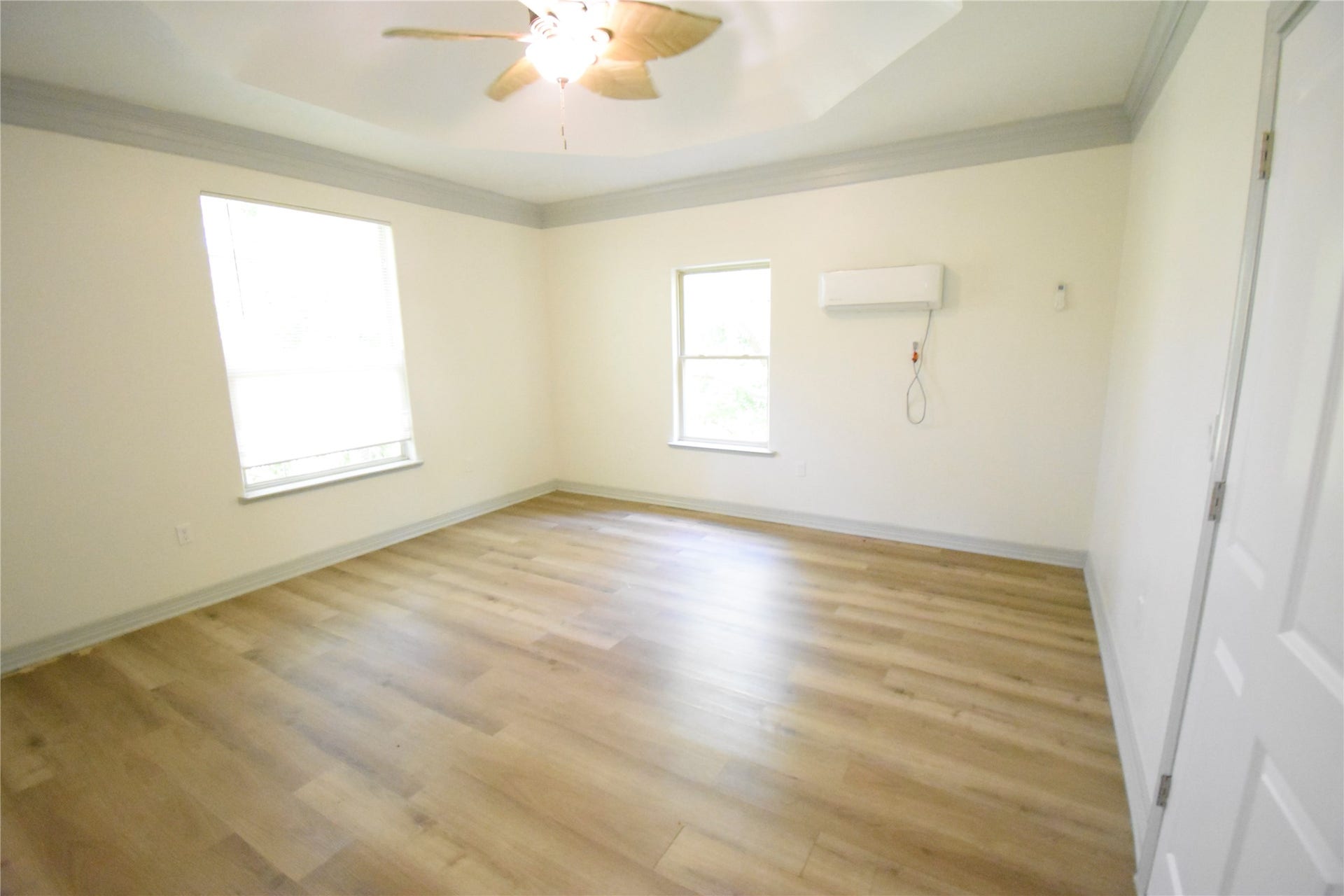 104 Virginia, South Houston, TX 77587 104 Virginia, South Houston, TX 77587