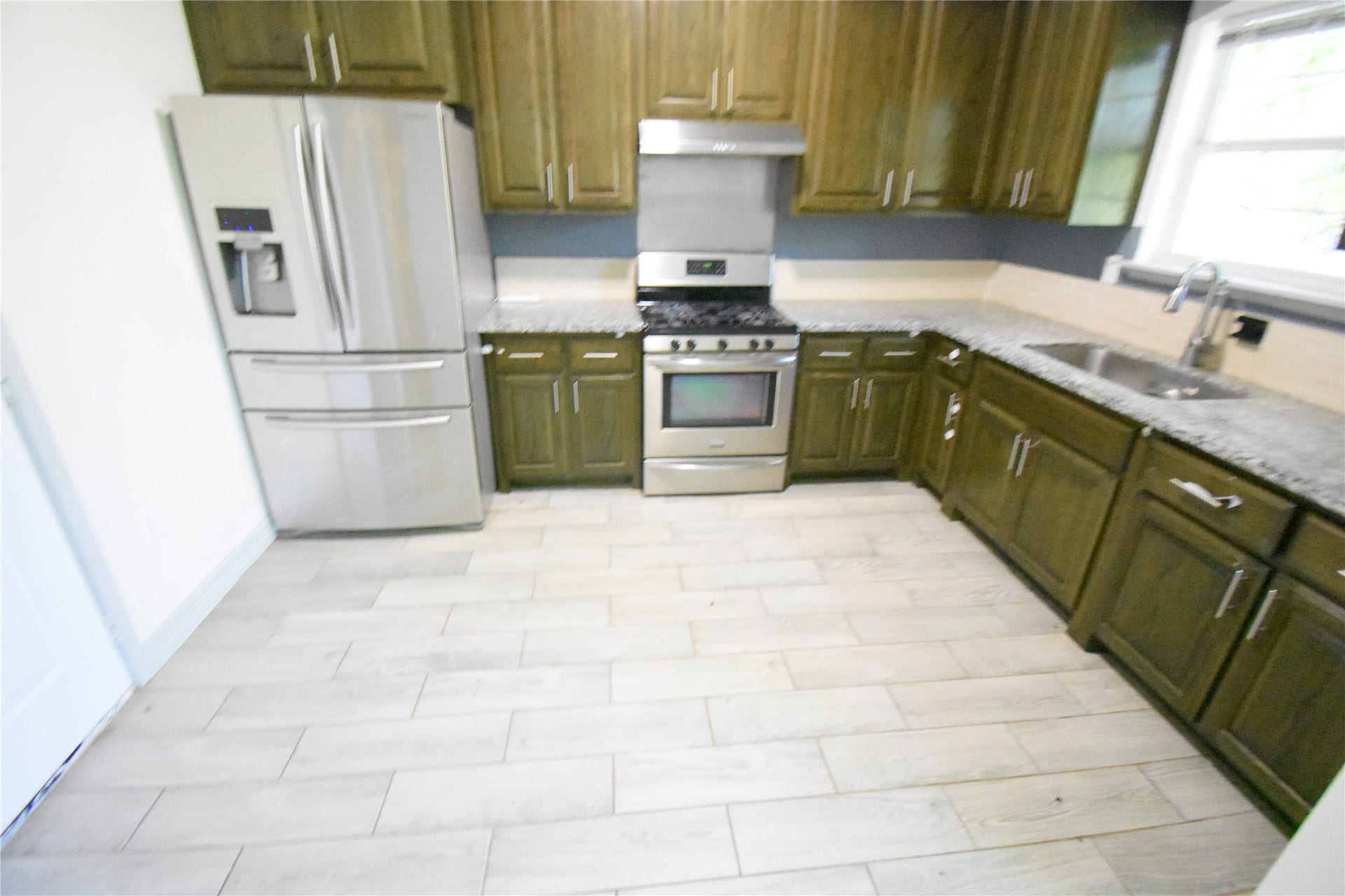104 Virginia, South Houston, TX 77587 104 Virginia, South Houston, TX 77587