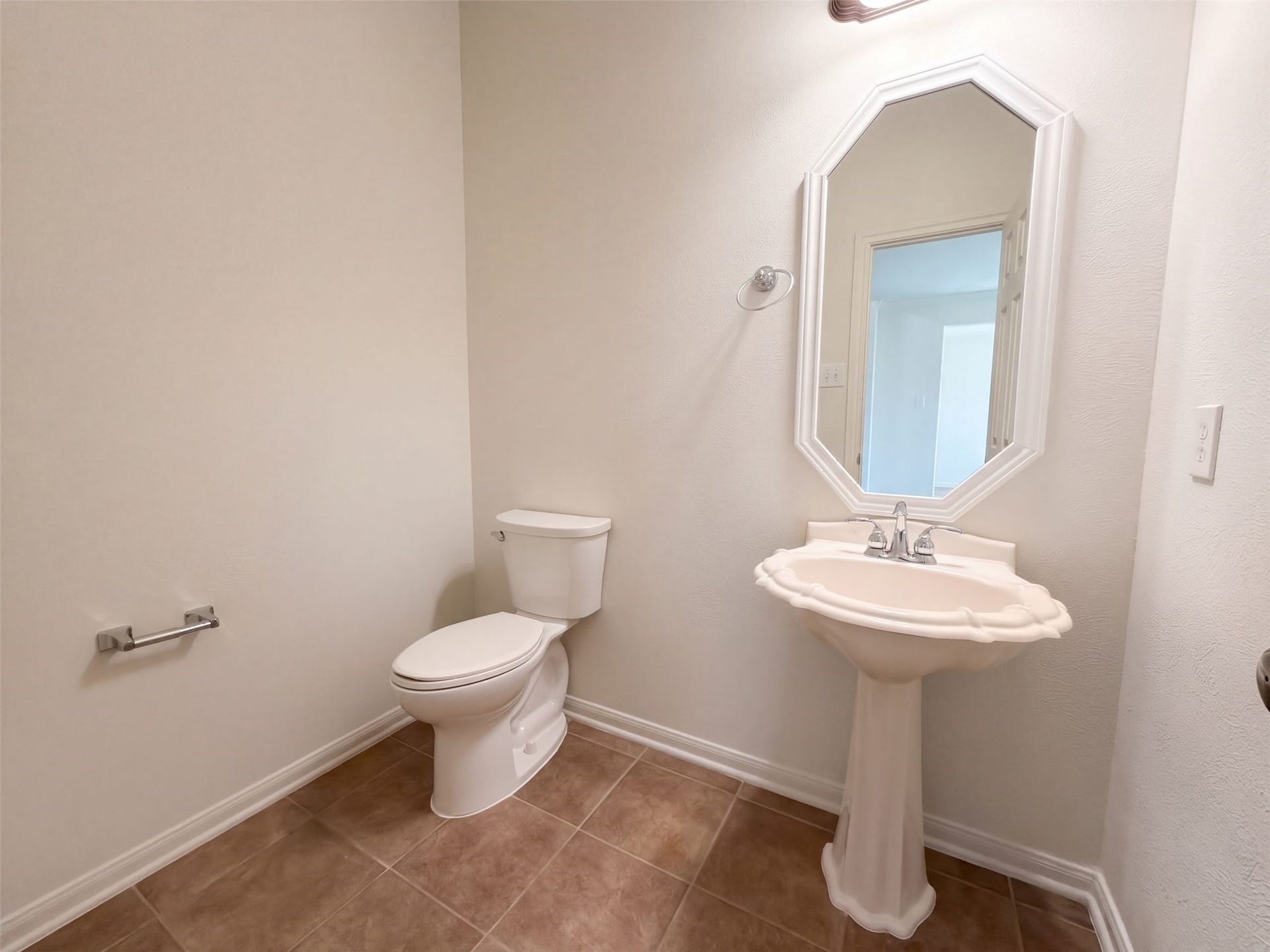 9019 Sunny Ridge Drive, Houston, TX 77095 9019 Sunny Ridge Drive, Houston, TX 77095