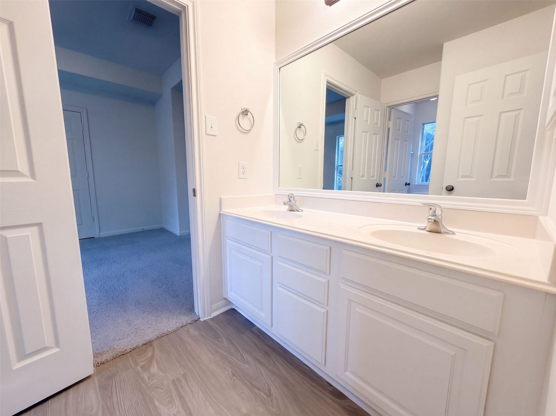 9019 Sunny Ridge Drive, Houston, TX 77095 9019 Sunny Ridge Drive, Houston, TX 77095