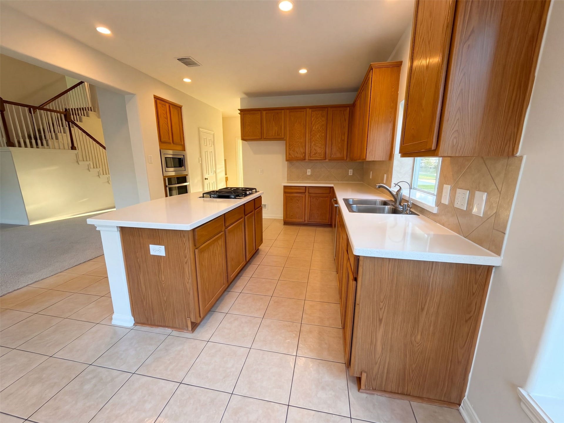 9019 Sunny Ridge Drive, Houston, TX 77095 9019 Sunny Ridge Drive, Houston, TX 77095