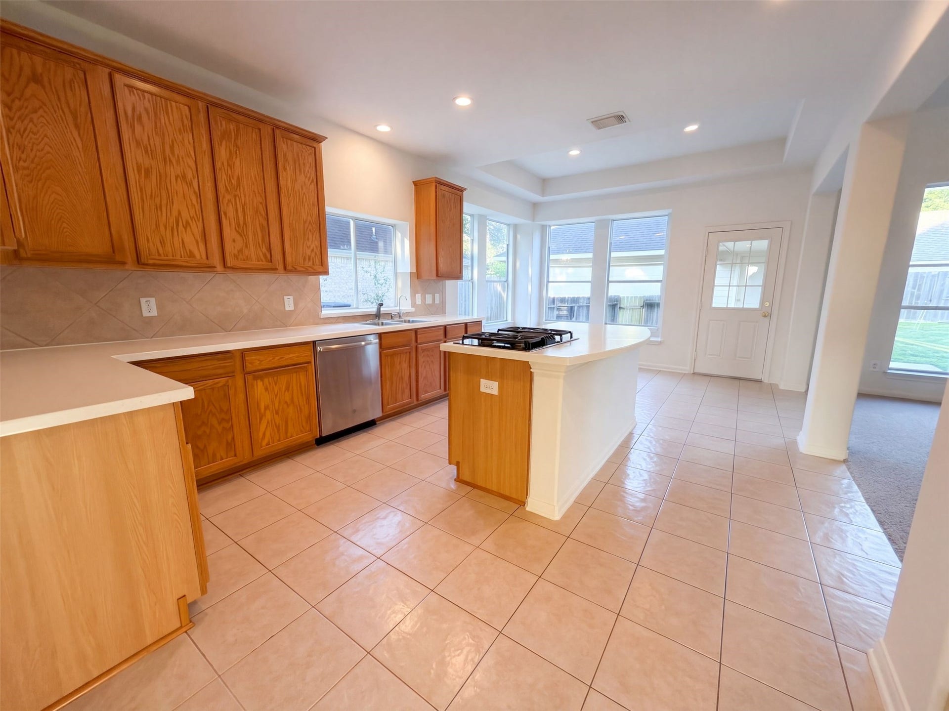 9019 Sunny Ridge Drive, Houston, TX 77095 9019 Sunny Ridge Drive, Houston, TX 77095