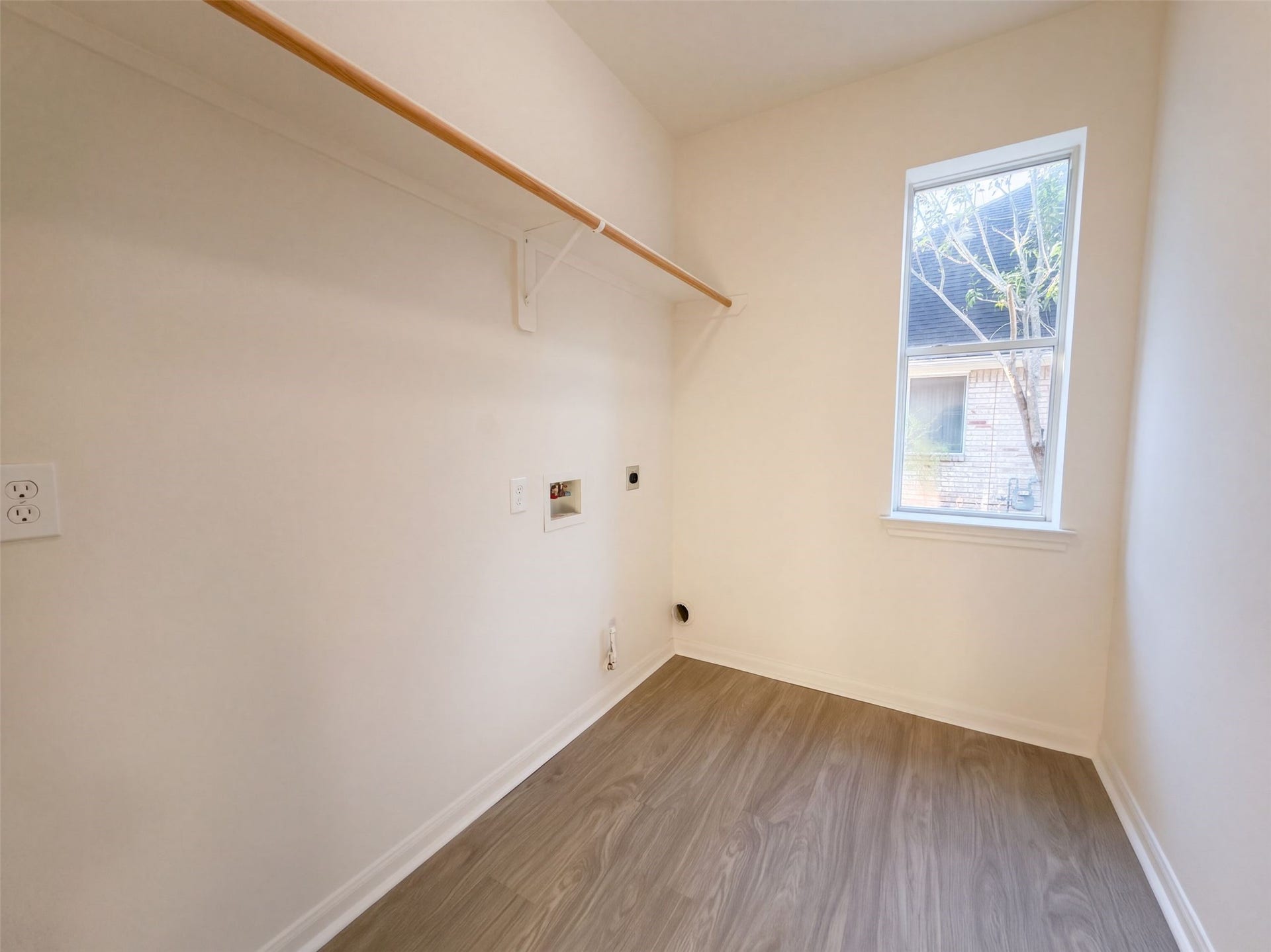 9019 Sunny Ridge Drive, Houston, TX 77095 9019 Sunny Ridge Drive, Houston, TX 77095