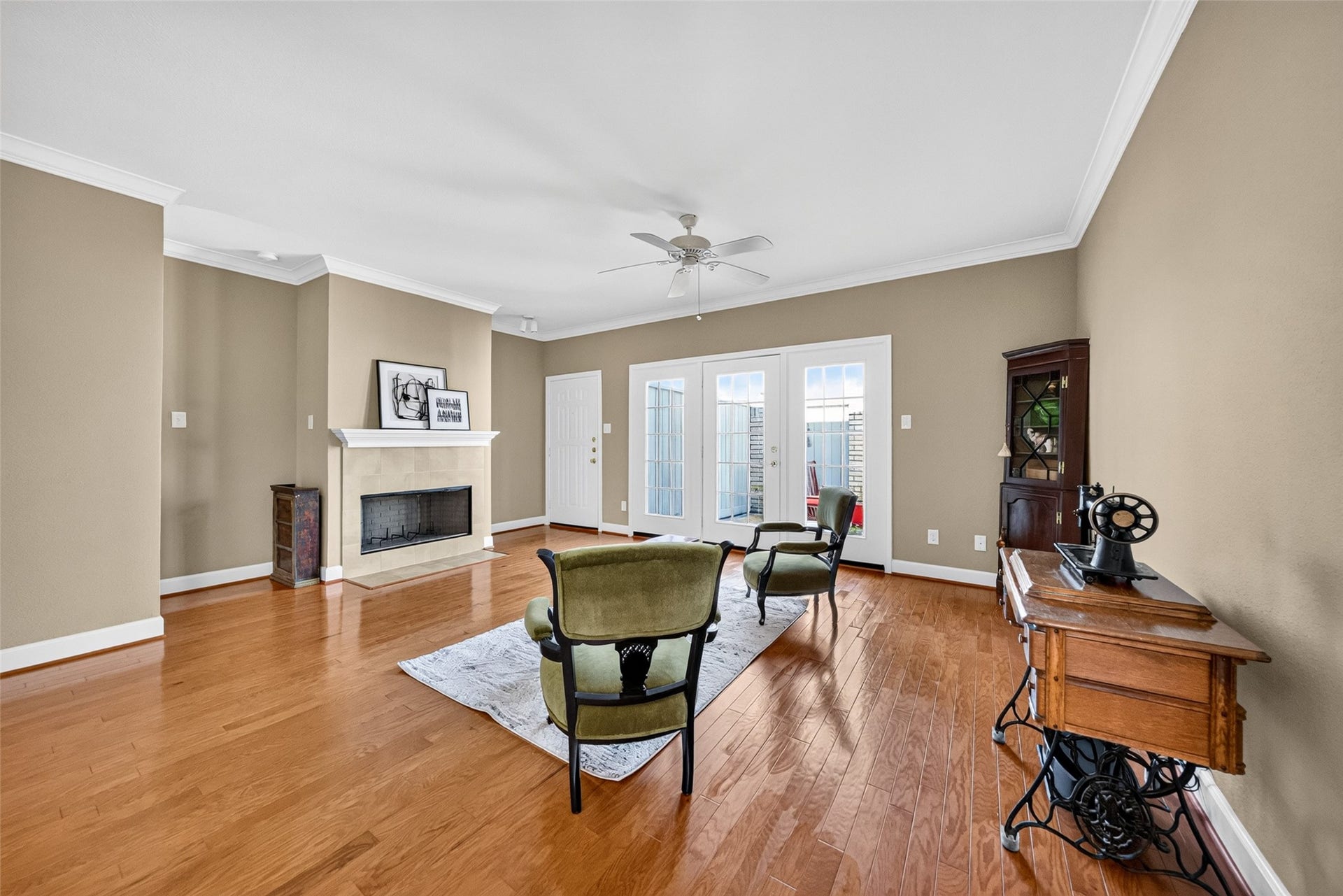 404 Wilcrest Drive, #404, Houston, TX 77042 404 Wilcrest Drive, #404, Houston, TX 77042