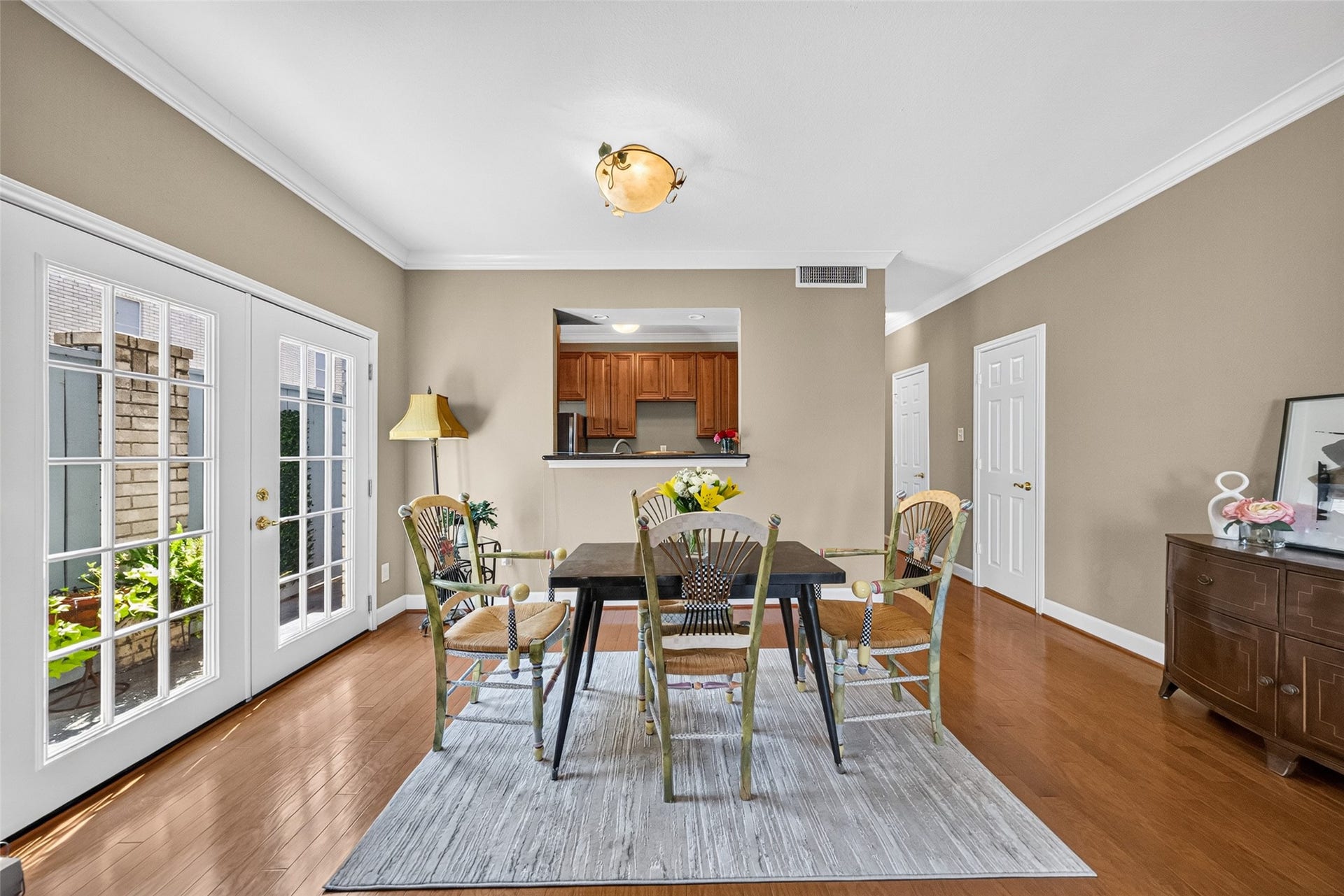 404 Wilcrest Drive, #404, Houston, TX 77042 404 Wilcrest Drive, #404, Houston, TX 77042