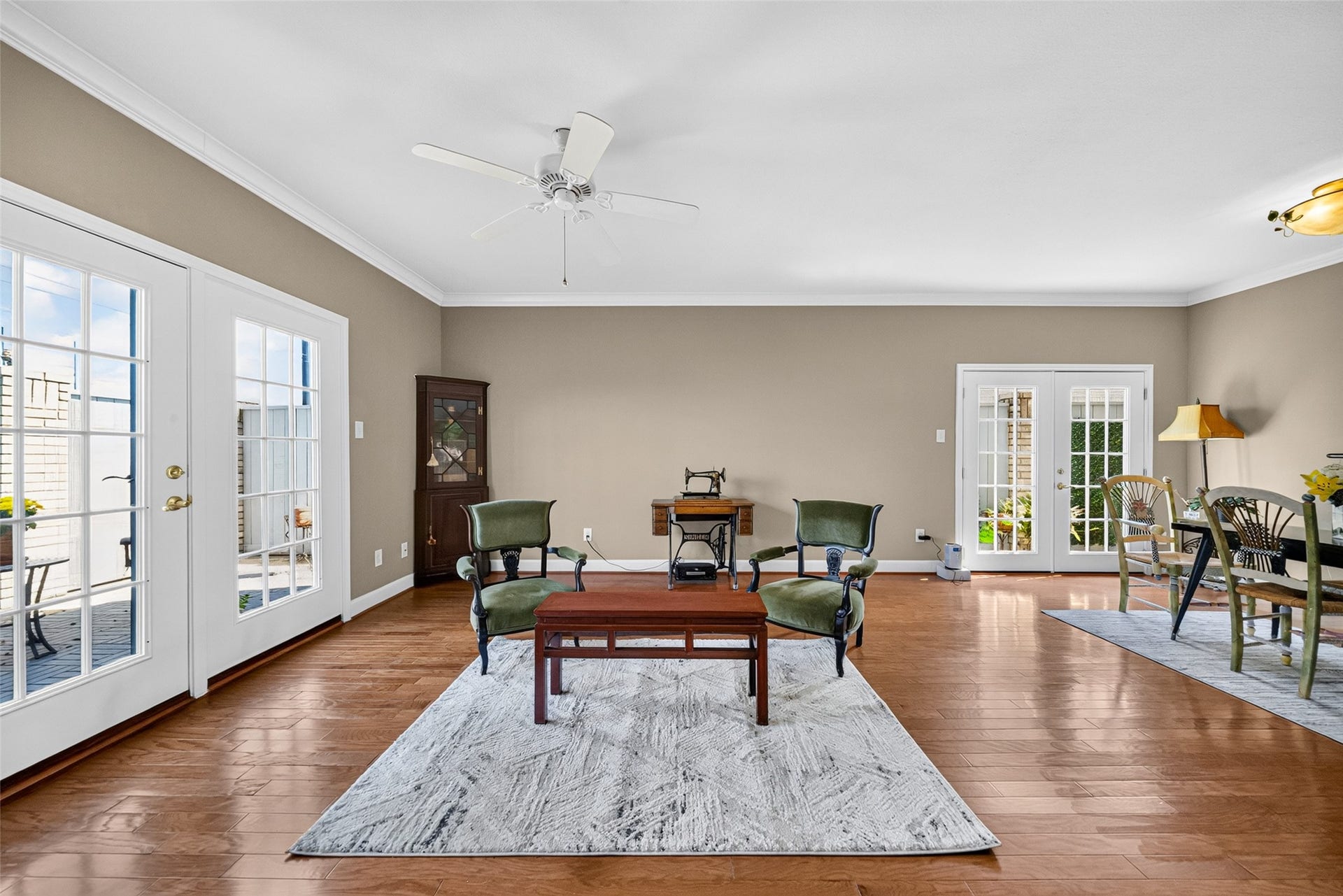 404 Wilcrest Drive, #404, Houston, TX 77042 404 Wilcrest Drive, #404, Houston, TX 77042