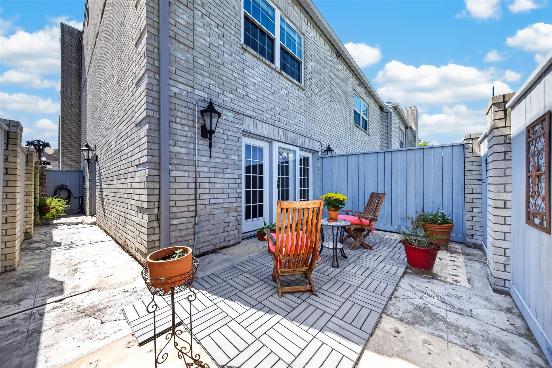404 Wilcrest Drive, #404, Houston, TX 77042 404 Wilcrest Drive, #404, Houston, TX 77042