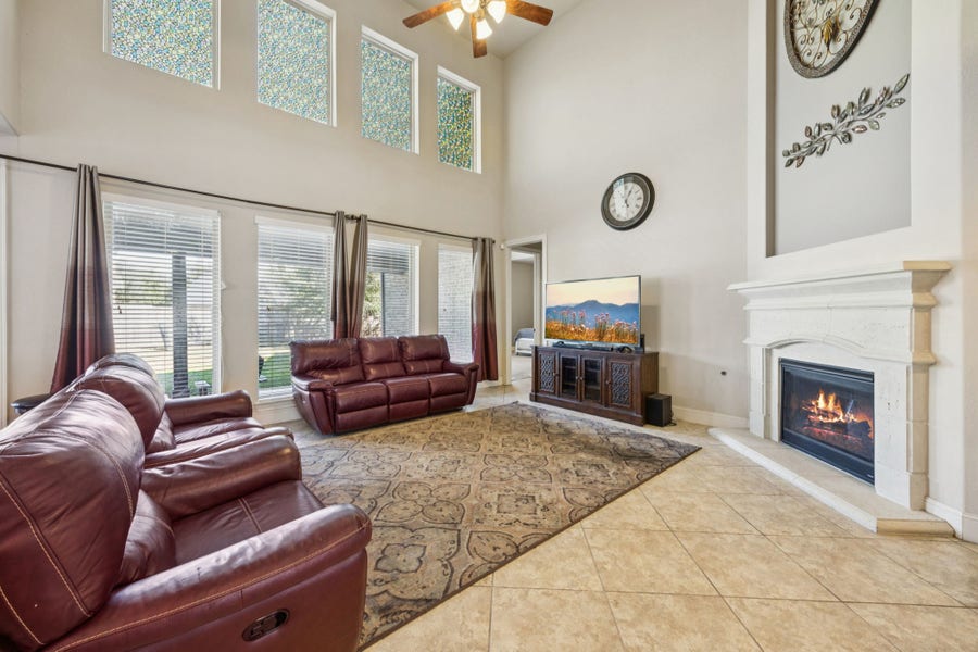 Property photo for 1611 Tonkawa Trail, Katy, TX
