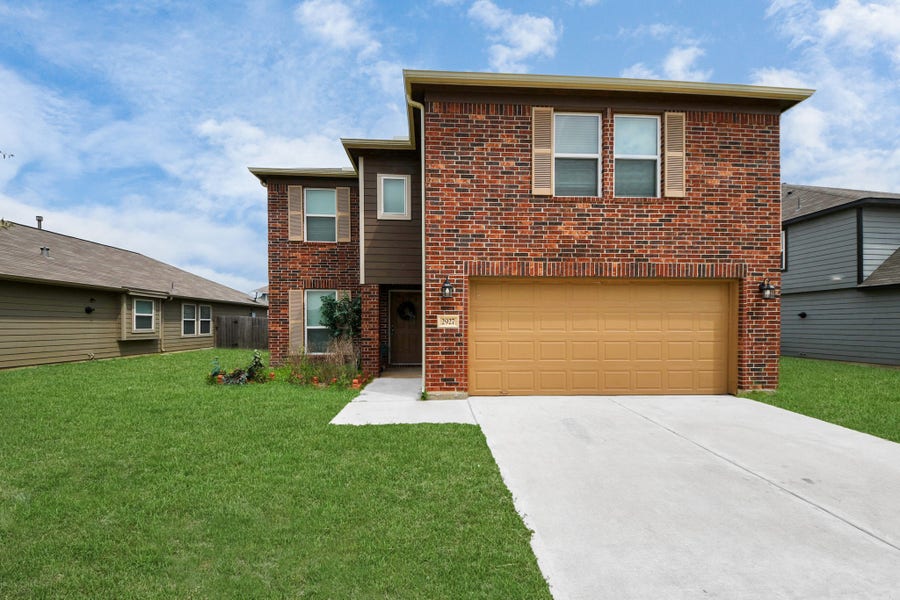Property photo for 2927 Silverhorn Lane, Rosenberg, TX