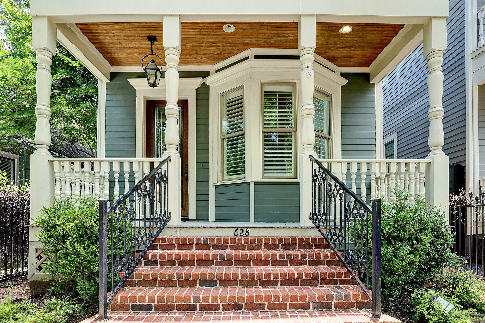 628 W 17th Street, Houston, TX 77008 628 W 17th Street, Houston, TX 77008